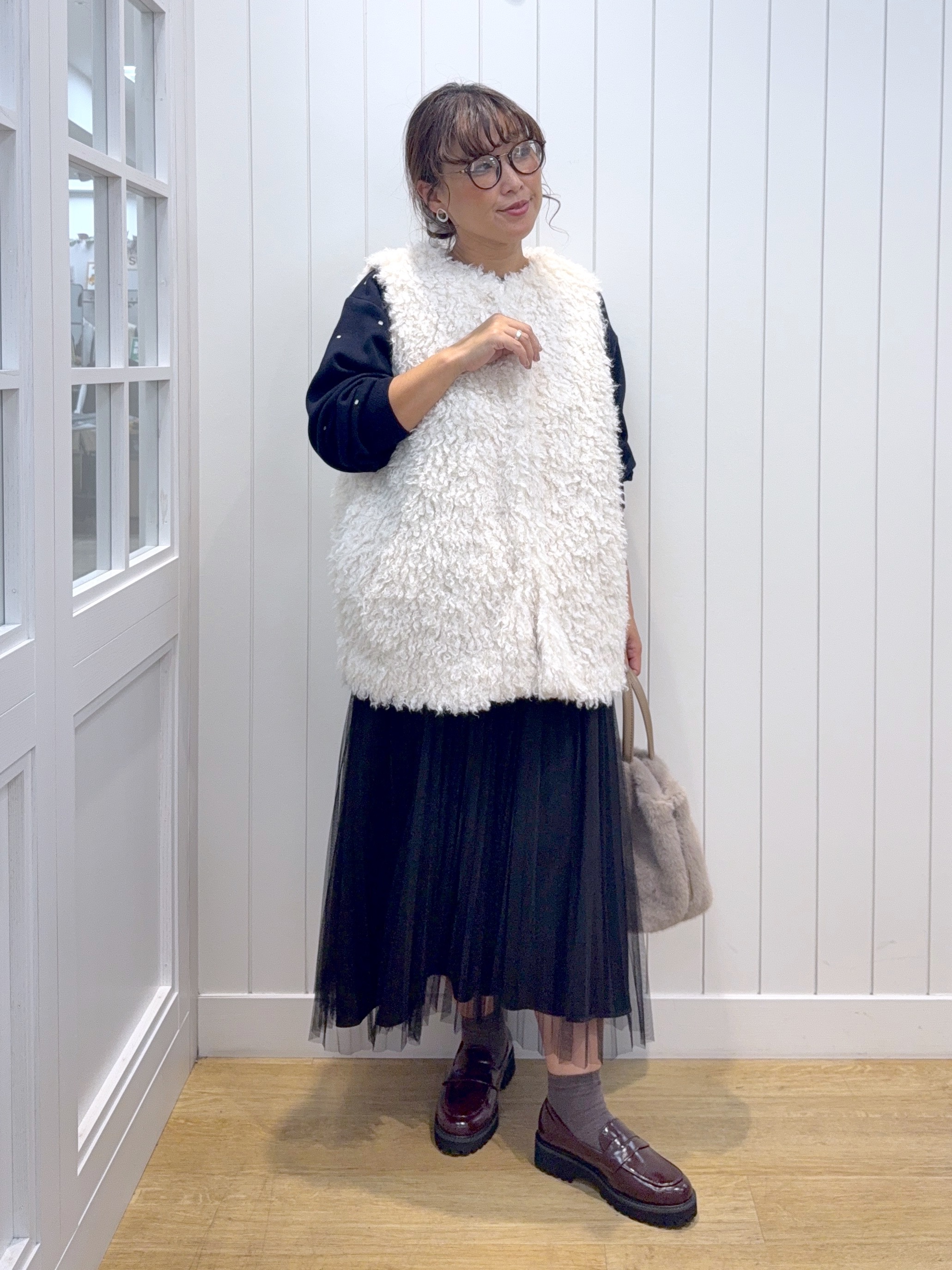 Osawaさんの「Dessin｜【洗える/秋羽織り】フェイクファージレ」を使ったコーディネート