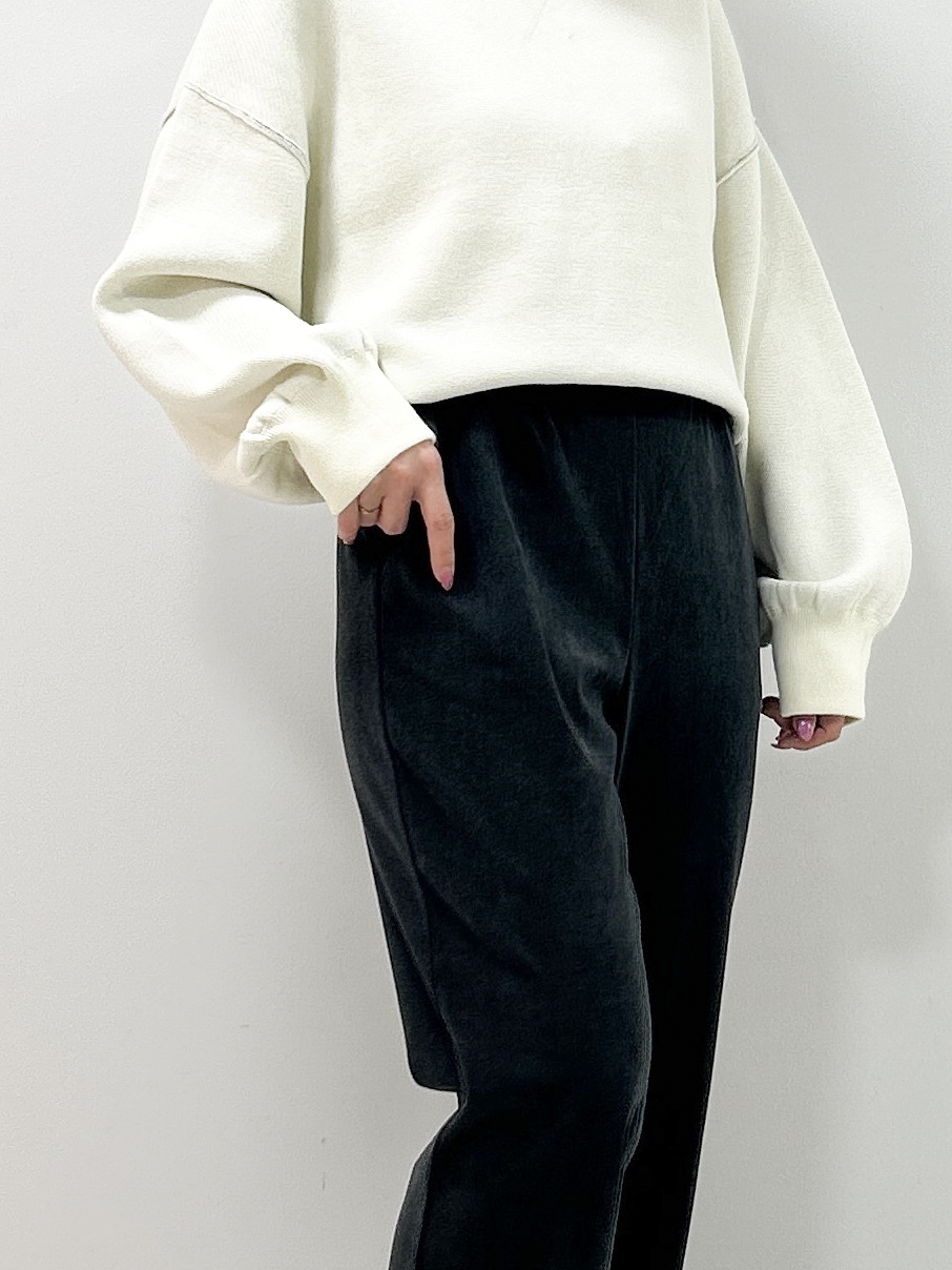 Kaiさんの「Dessin｜【2WAY/洗濯機OK/XS-L】配色リバーシブル コットンジャカード クルーネックニット」を使ったコーディネート