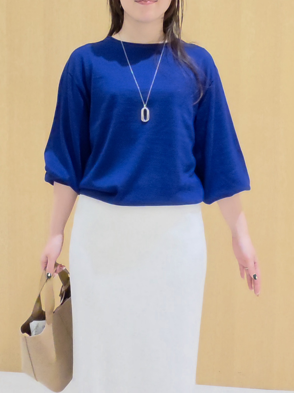 YuKaRiさんの「UNTITLED｜【大人の抜け感/8色展開】ボリュームスリーブニットプルオーバー」を使ったコーディネート