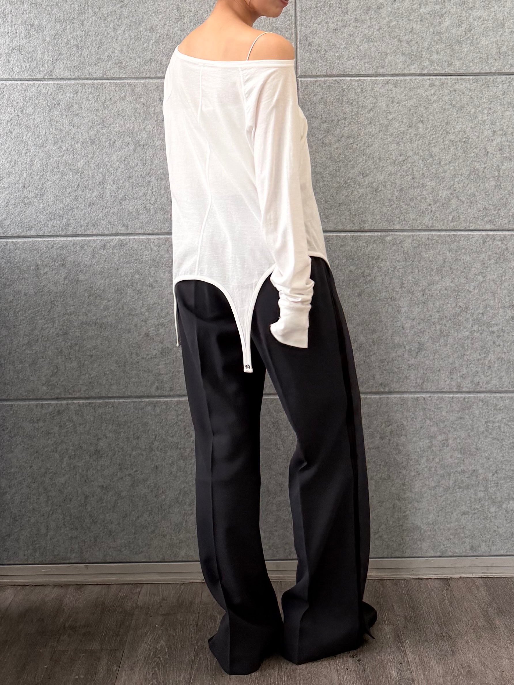 kanamiさんの「CODE A｜【Re】easy flip tee」を使ったコーディネート
