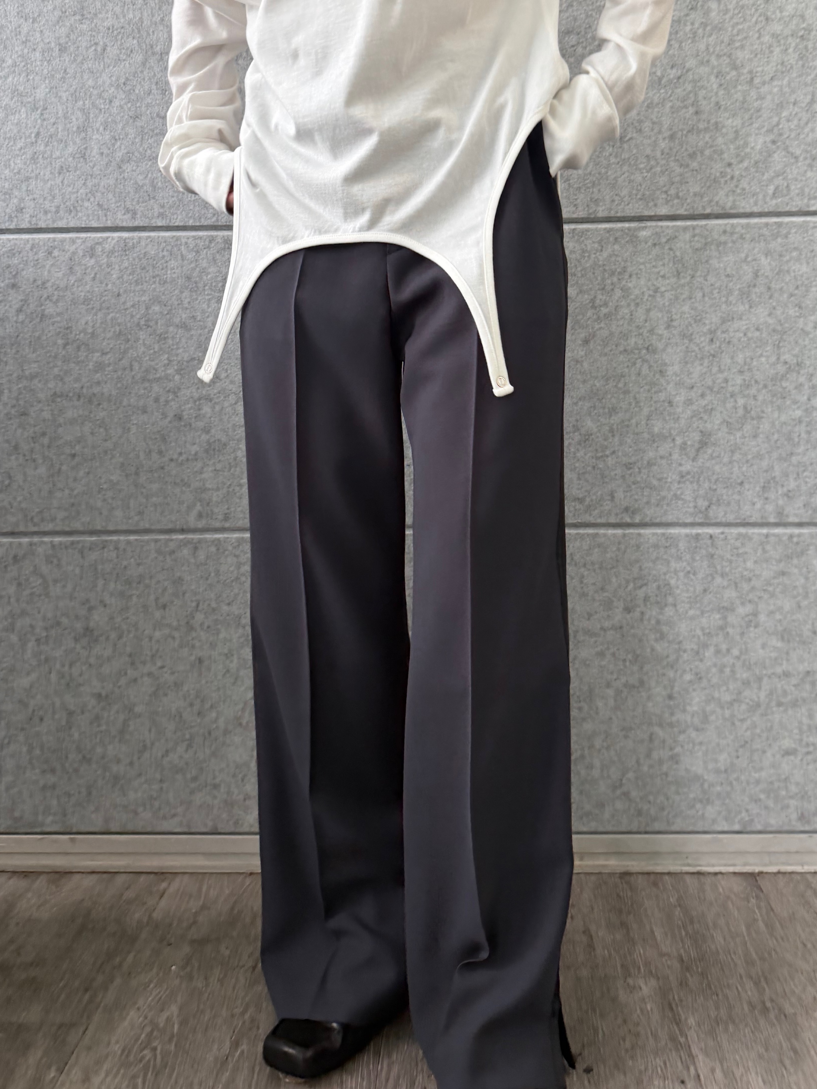 kanamiさんの「CODE A｜【Re】easy flip tee」を使ったコーディネート