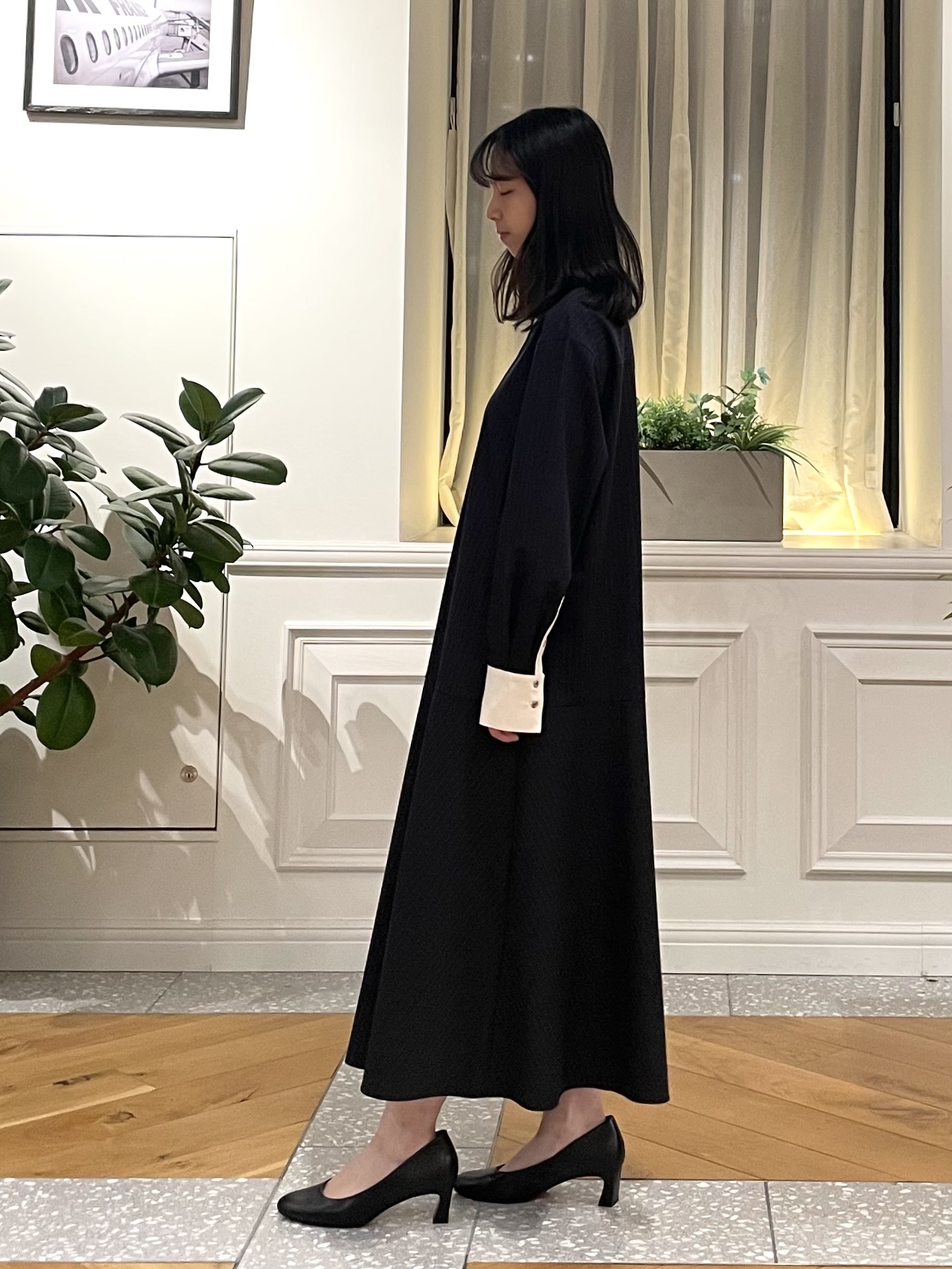 Lilyさんの「DRESSTERIOR｜【STORY11月号掲載】ウォッシャブルストライプシャツワンピース」を使ったコーディネート