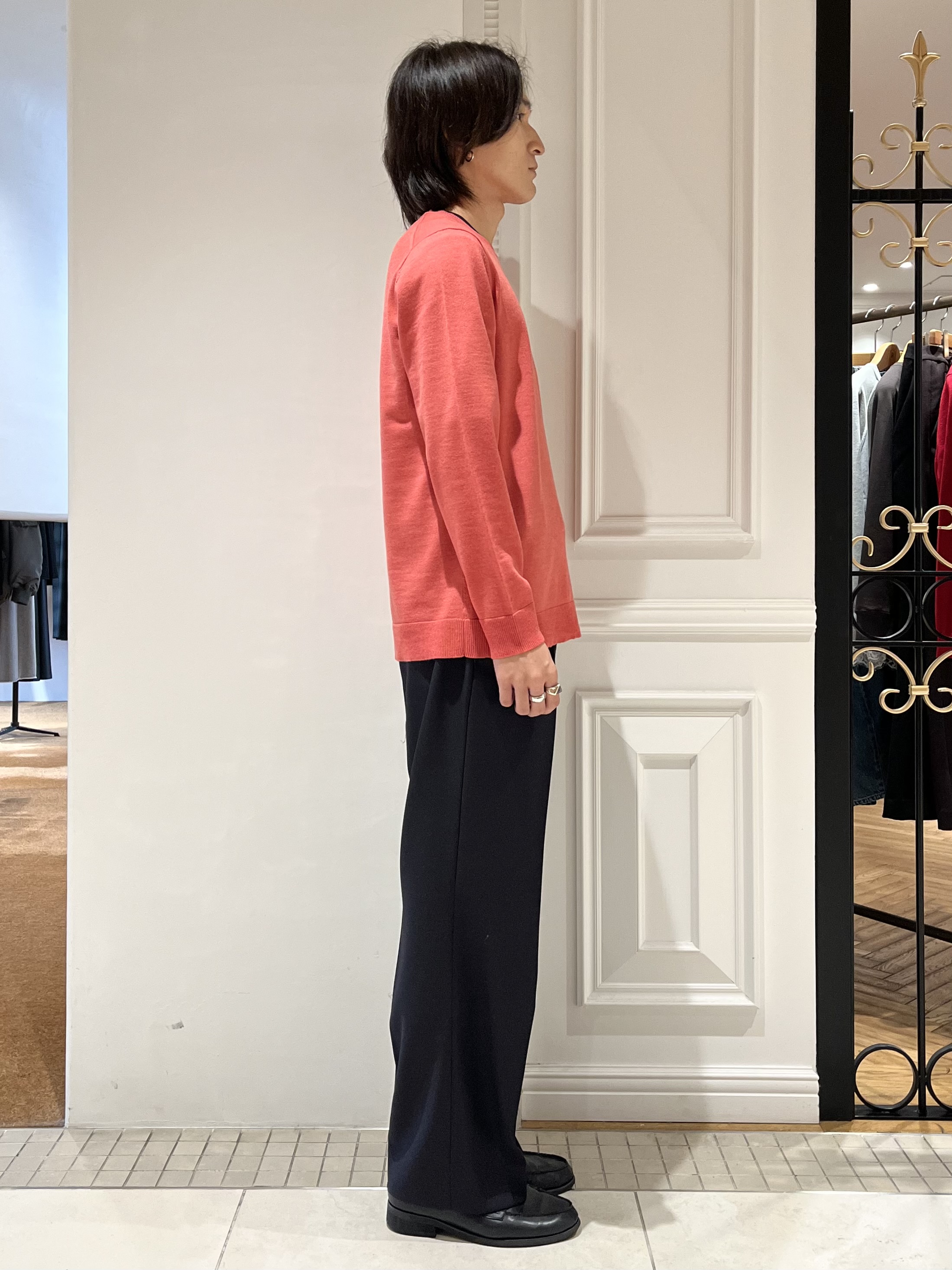 Watanabeさんの「DRESSTERIOR｜ゼニアバルーファ キャッシュウール クルーネックニット」を使ったコーディネート