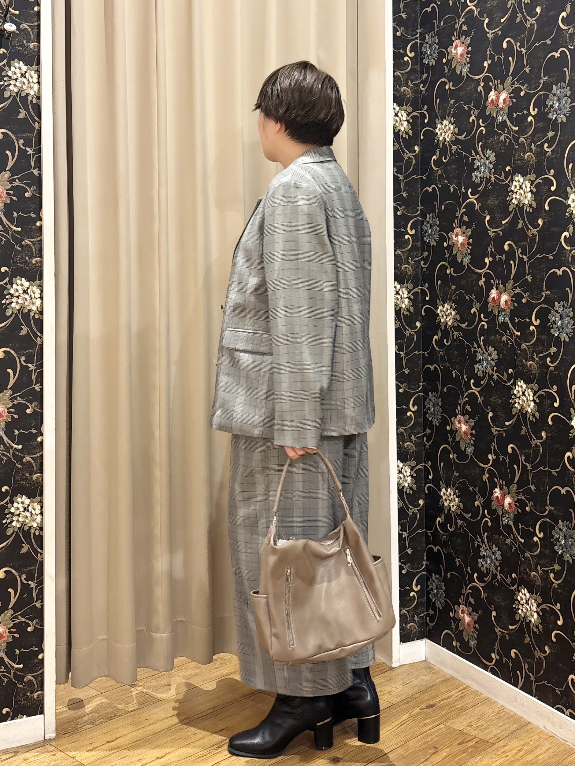 たみさんの「SHOO･LA･RUE｜【セットアップ可/洗濯後しわになりにくい】ウールフィール ダブルジャケット」を使ったコーディネート