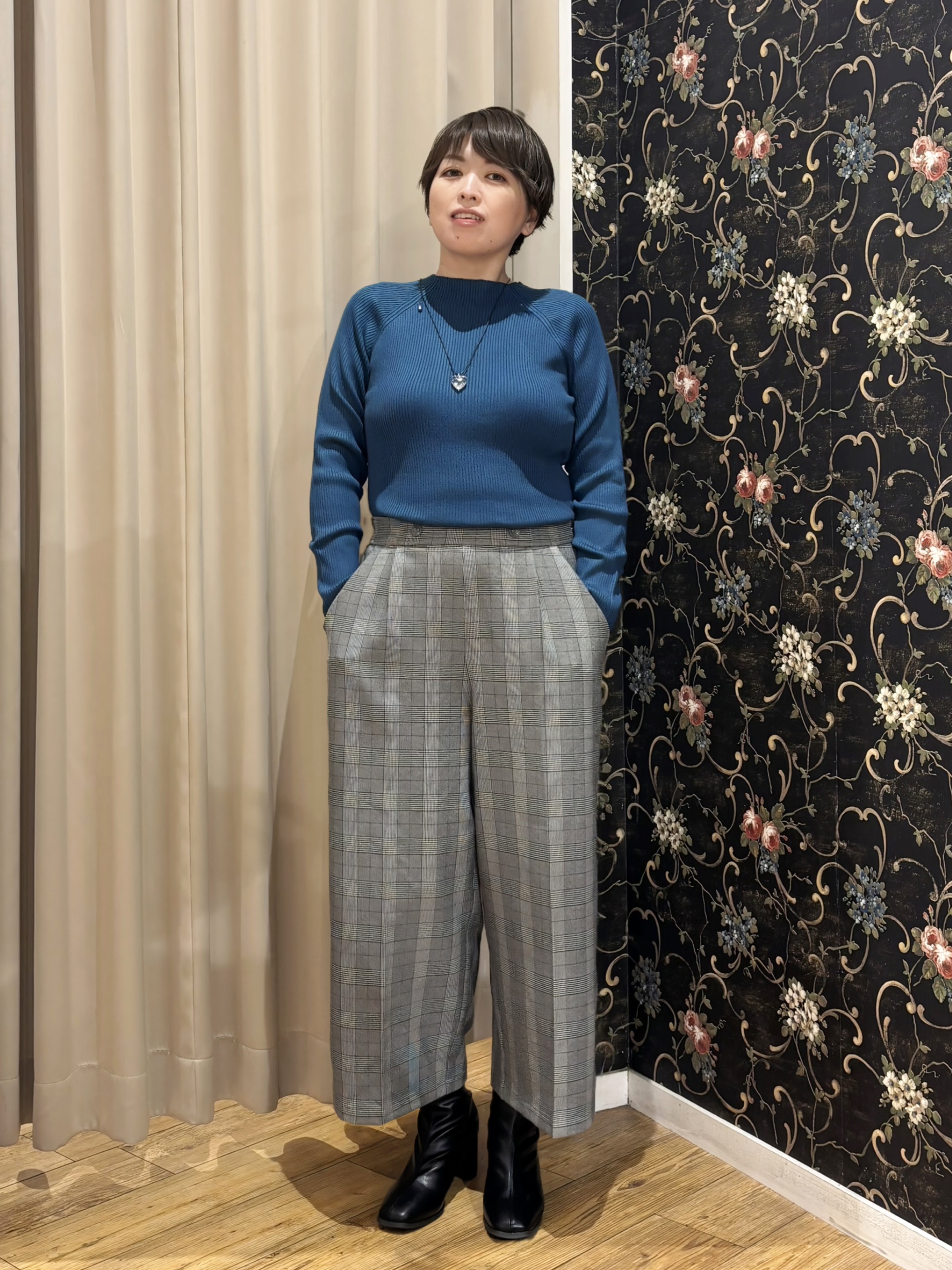 たみさんの「SHOO･LA･RUE｜【セットアップ可/洗濯後しわになりにくい】ウールフィール ダブルジャケット」を使ったコーディネート