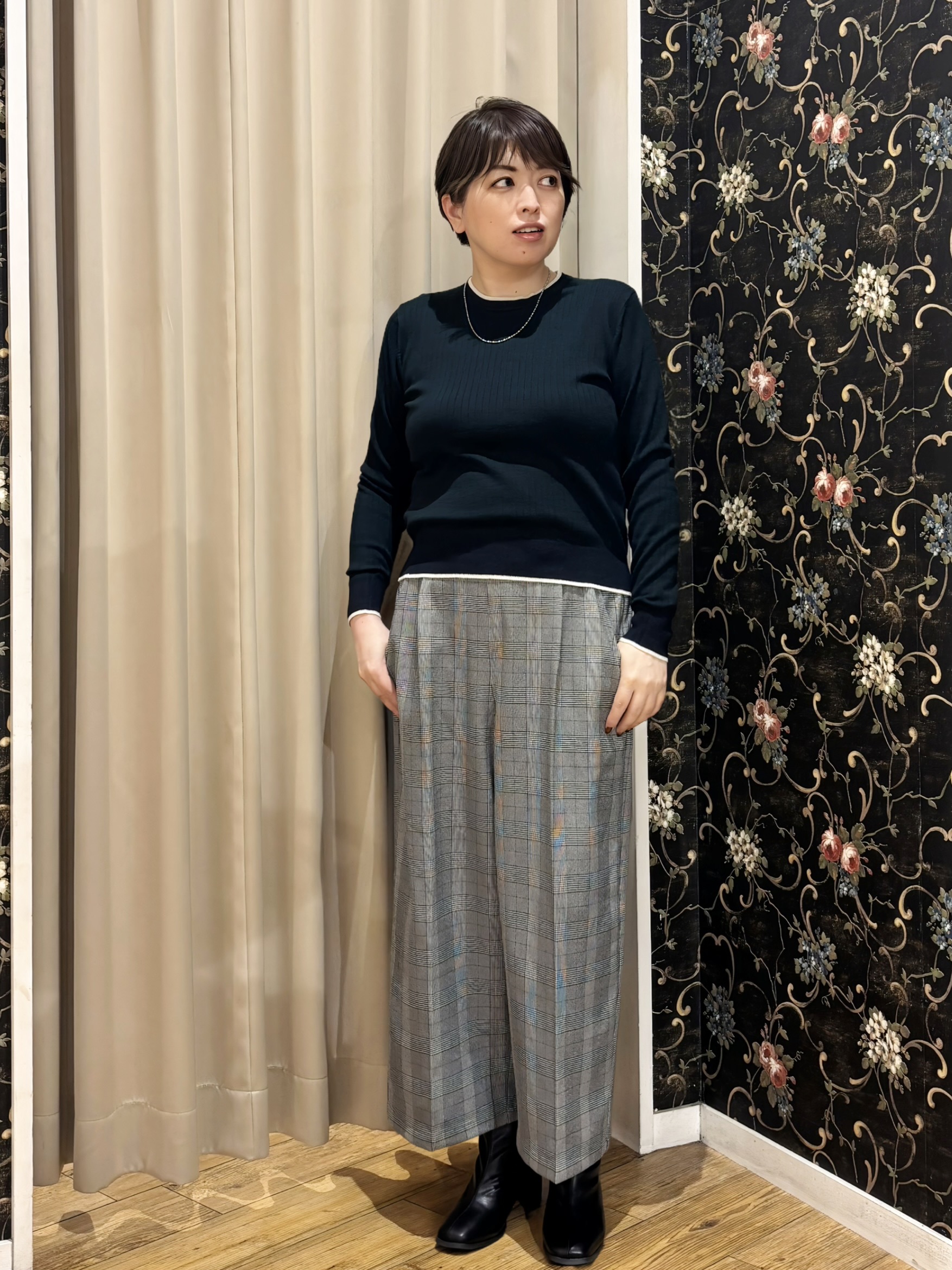 たみさんの「SHOO･LA･RUE｜【S-LL/洗濯機可】配色使いが目を惹く クルーネックニットカーディガン」を使ったコーディネート