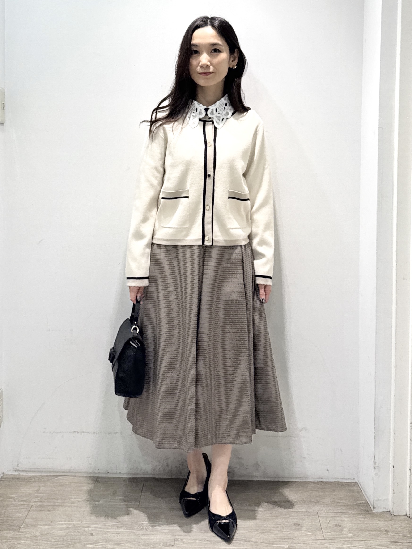 yuicciさんの「OPAQUE.CLIP｜【一枚で主役級】配色総針スカラカーディガン」を使ったコーディネート