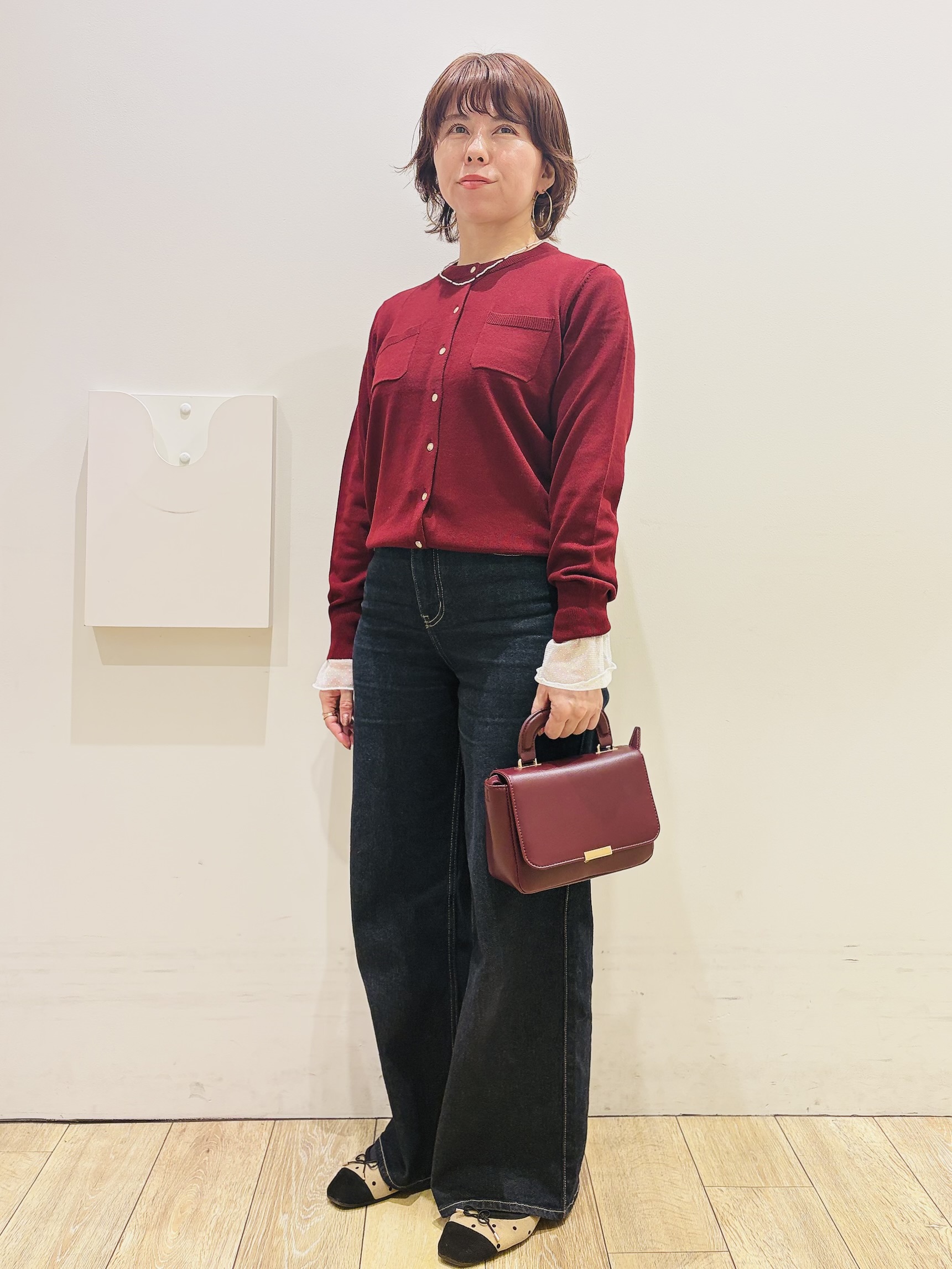YUKOさんの「index｜袖口レース／ドットチュール切替トップス【洗濯機OK】」を使ったコーディネート