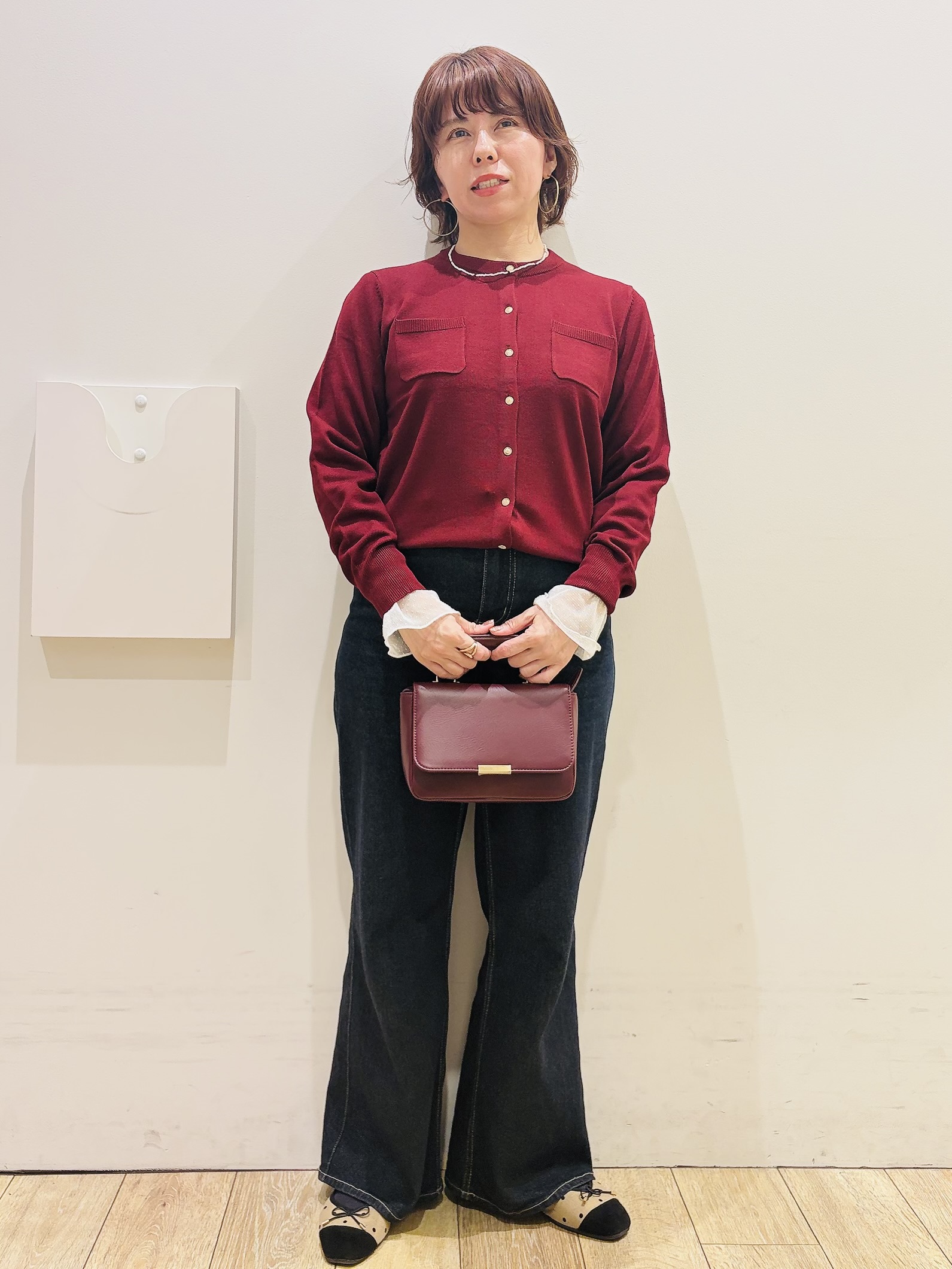 YUKOさんの「index｜袖口レース／ドットチュール切替トップス【洗濯機OK】」を使ったコーディネート