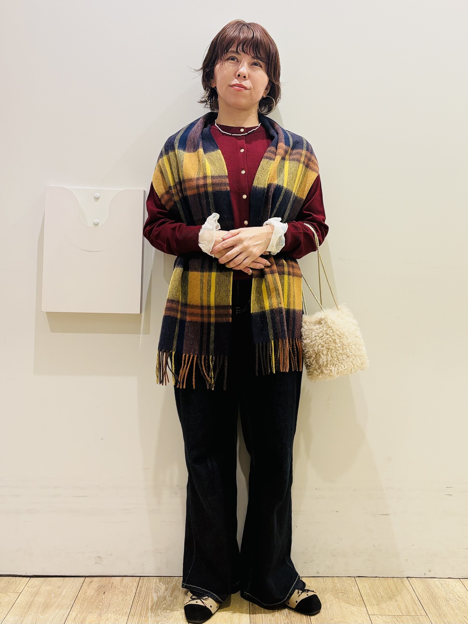 YUKOさんの「index｜袖口レース／ドットチュール切替トップス【洗濯機OK】」を使ったコーディネート