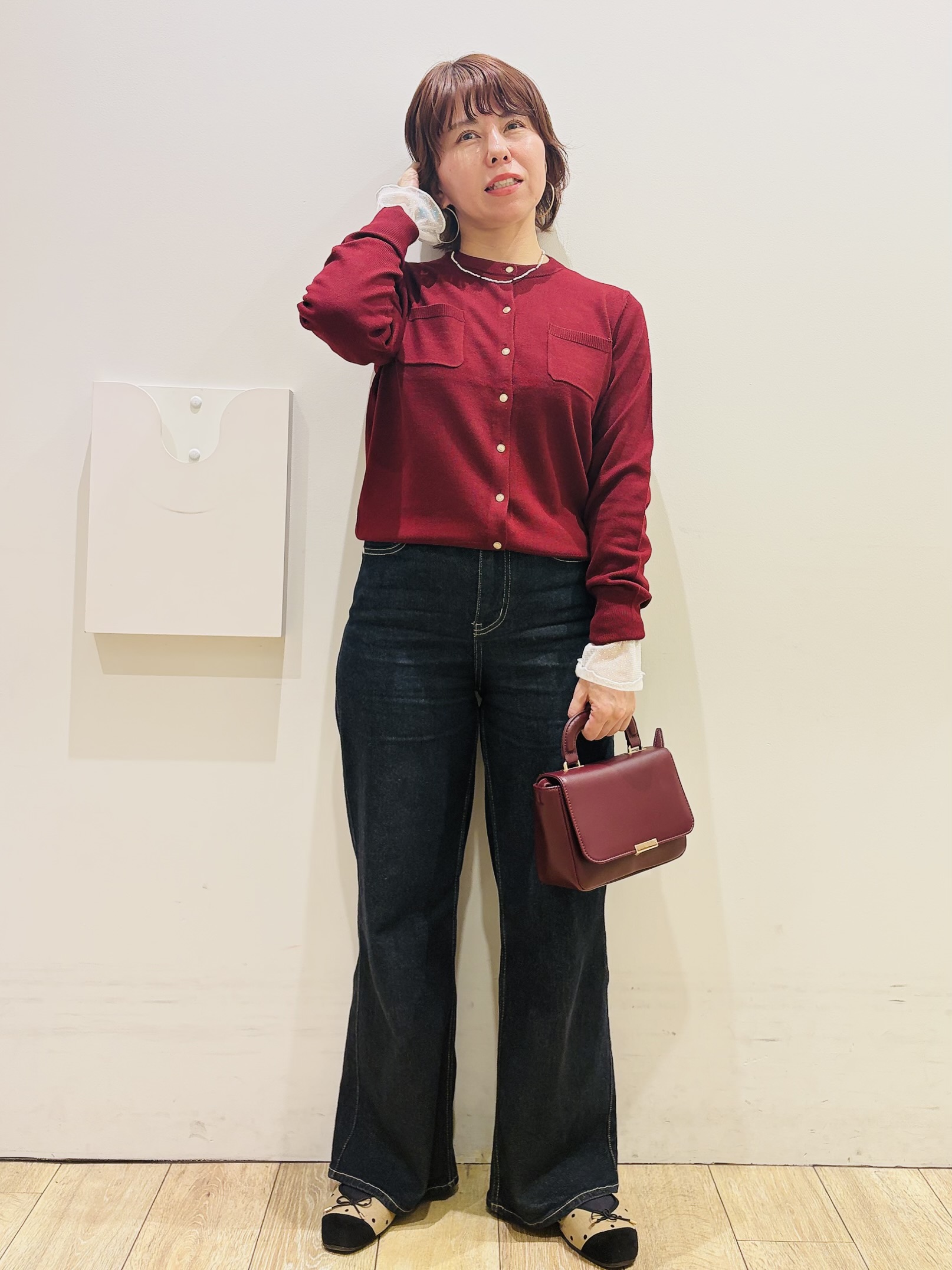 YUKOさんの「index｜袖口レース／ドットチュール切替トップス【洗濯機OK】」を使ったコーディネート