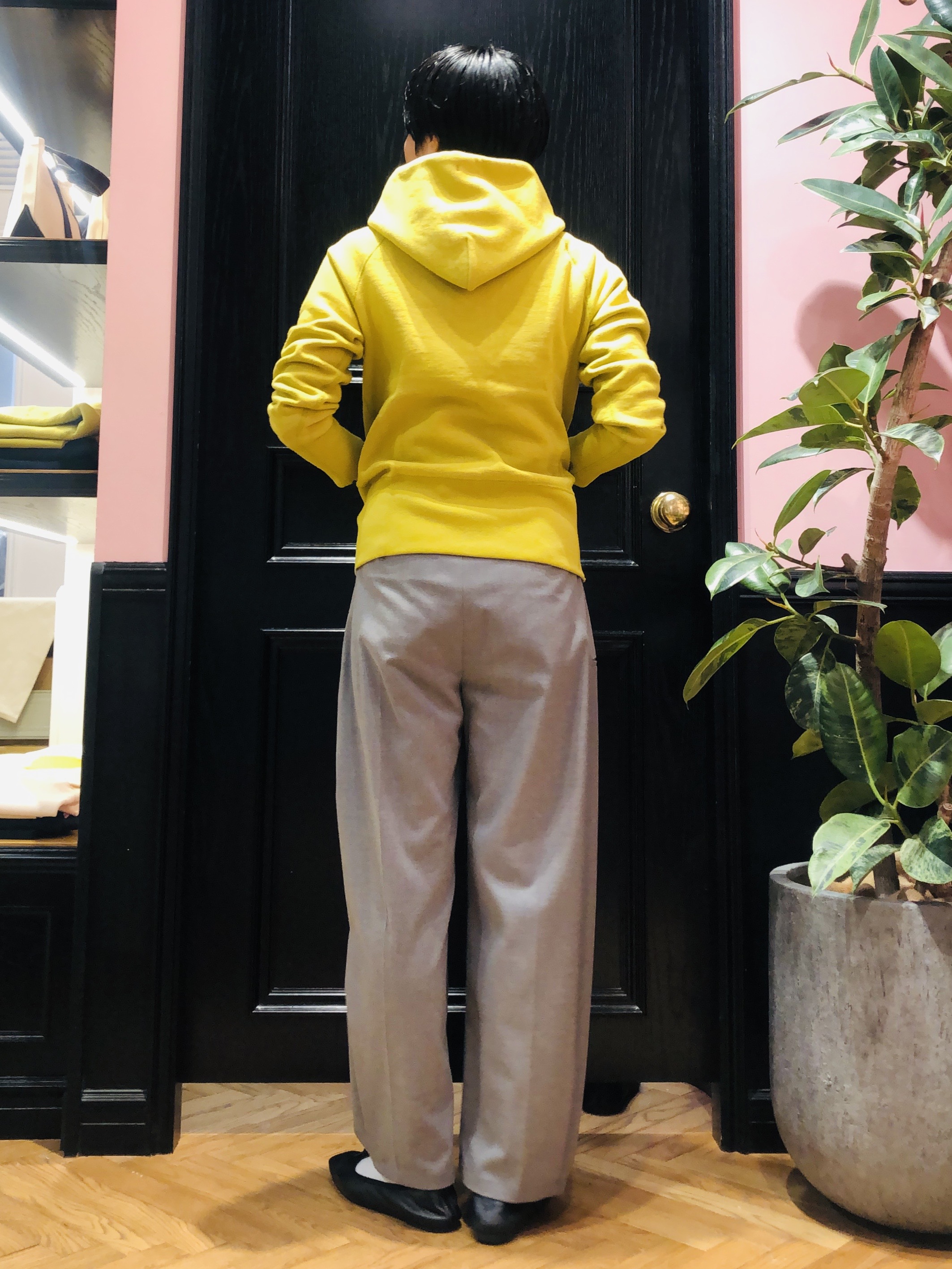 OGATAさんの「DRESSTERIOR｜【STORY11月号掲載】カービー カーゴパンツ」を使ったコーディネート