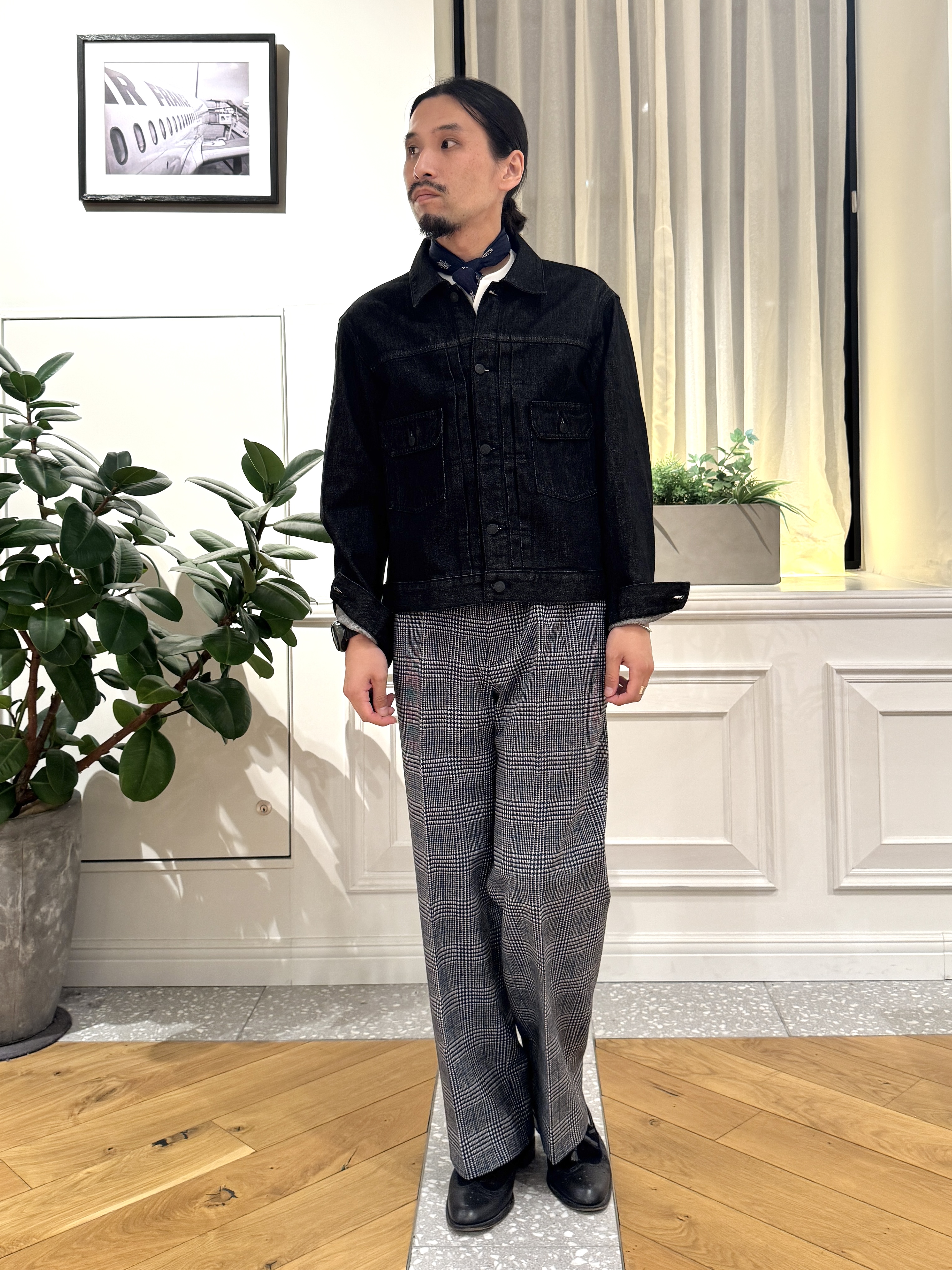 kawarataniさんの「DRESSTERIOR｜【干場義雅&times;DRESSTERIOR】ブラックGジャン」を使ったコーディネート