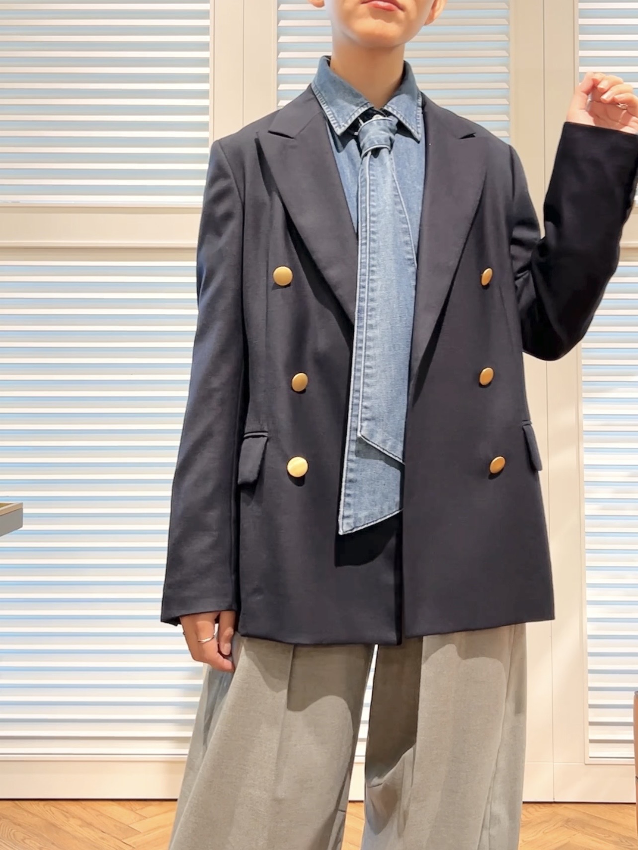 OCHIAIさんの「DRESSTERIOR｜【STORY11月号掲載】ウールブレンド ダブルブレストジャケット」を使ったコーディネート