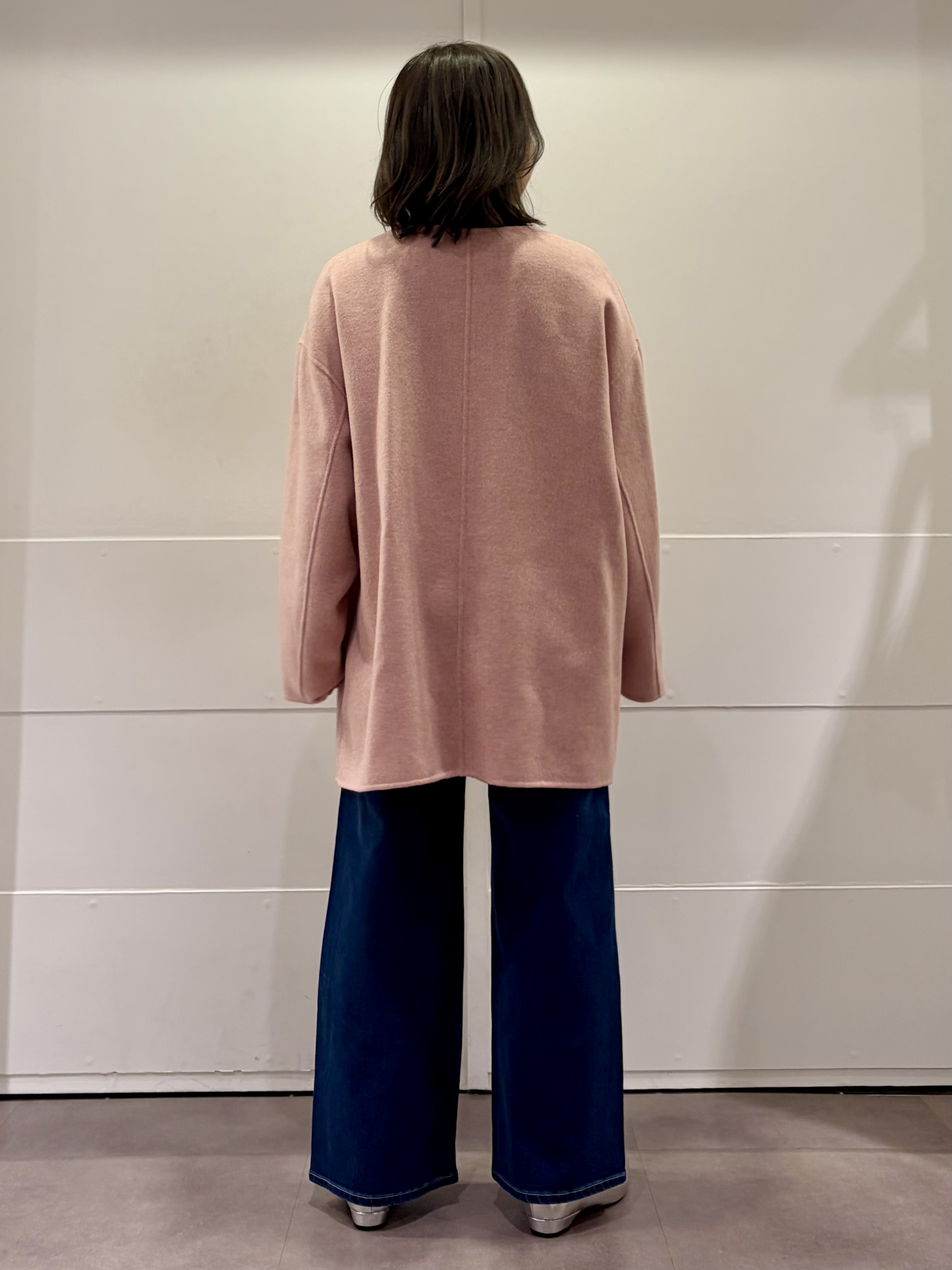 TOKOさんの「UNTITLED｜【マフラー付き/ゆったり】リバーコート」を使ったコーディネート