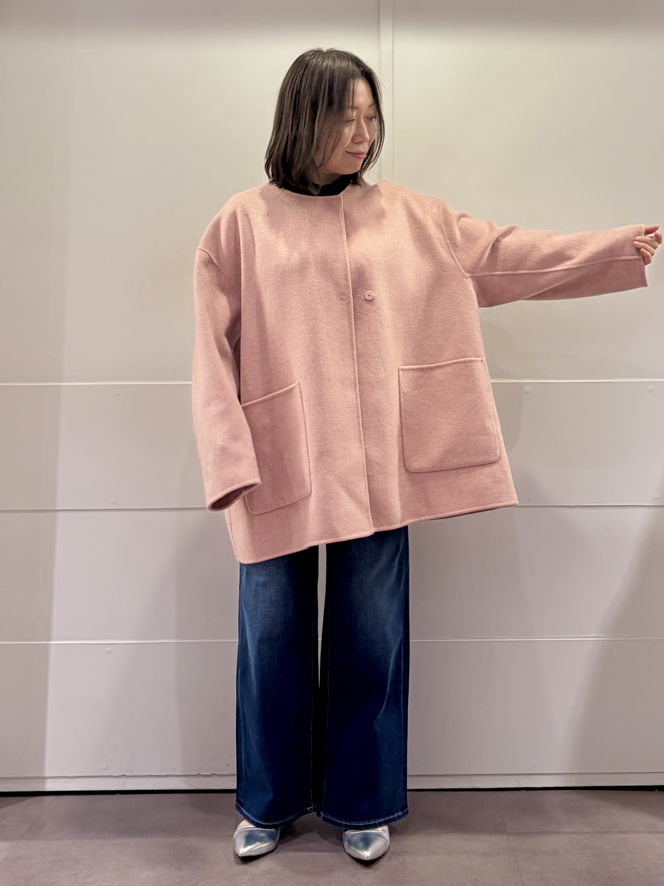 TOKOさんの「UNTITLED｜【マフラー付き/ゆったり】リバーコート」を使ったコーディネート