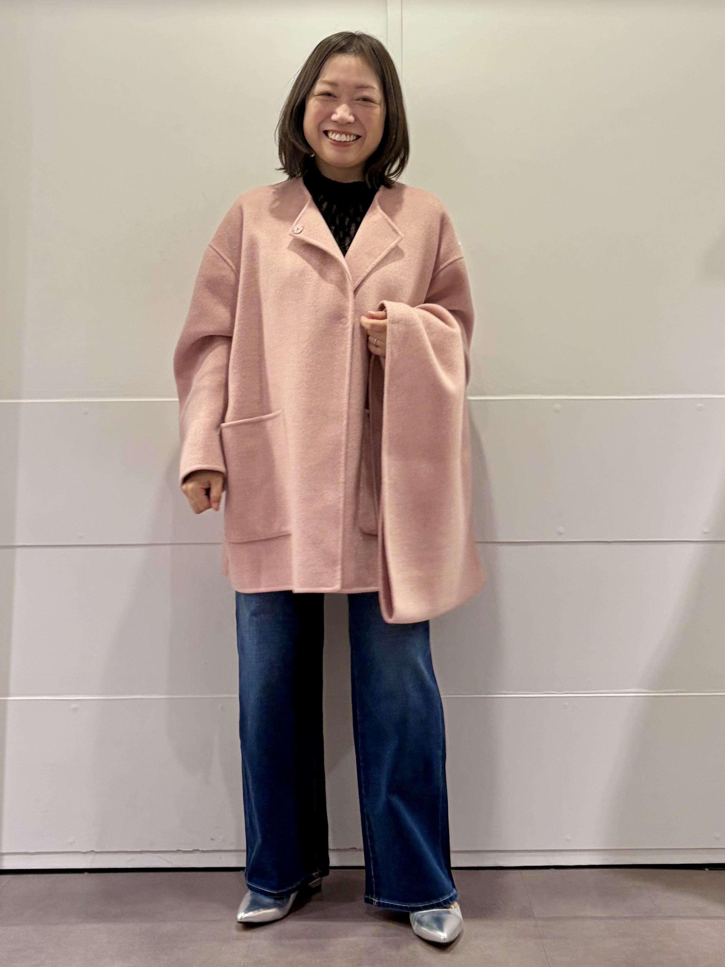 TOKOさんの「UNTITLED｜【マフラー付き/ゆったり】リバーコート」を使ったコーディネート