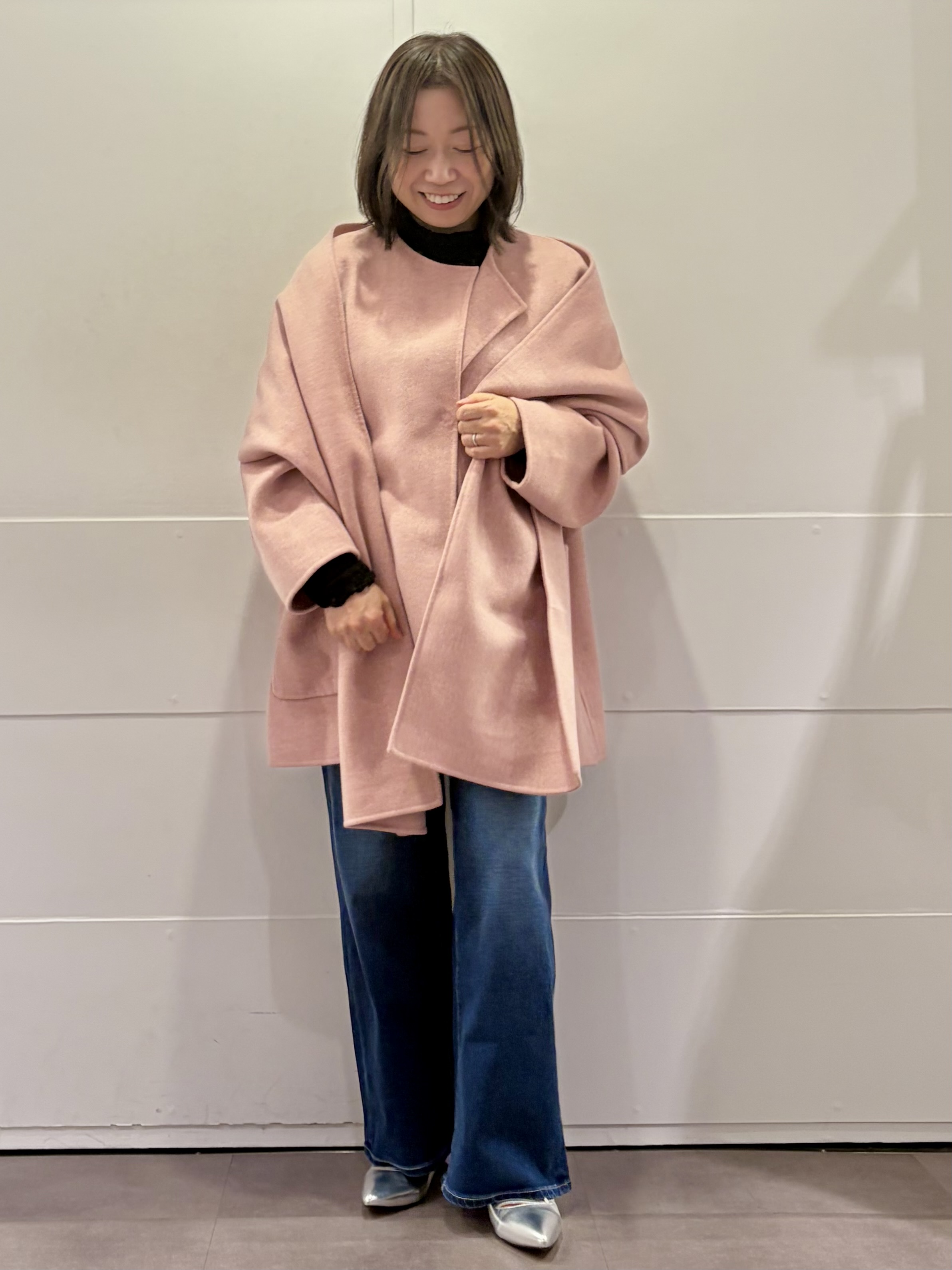 TOKOさんの「UNTITLED｜【マフラー付き/ゆったり】リバーコート」を使ったコーディネート