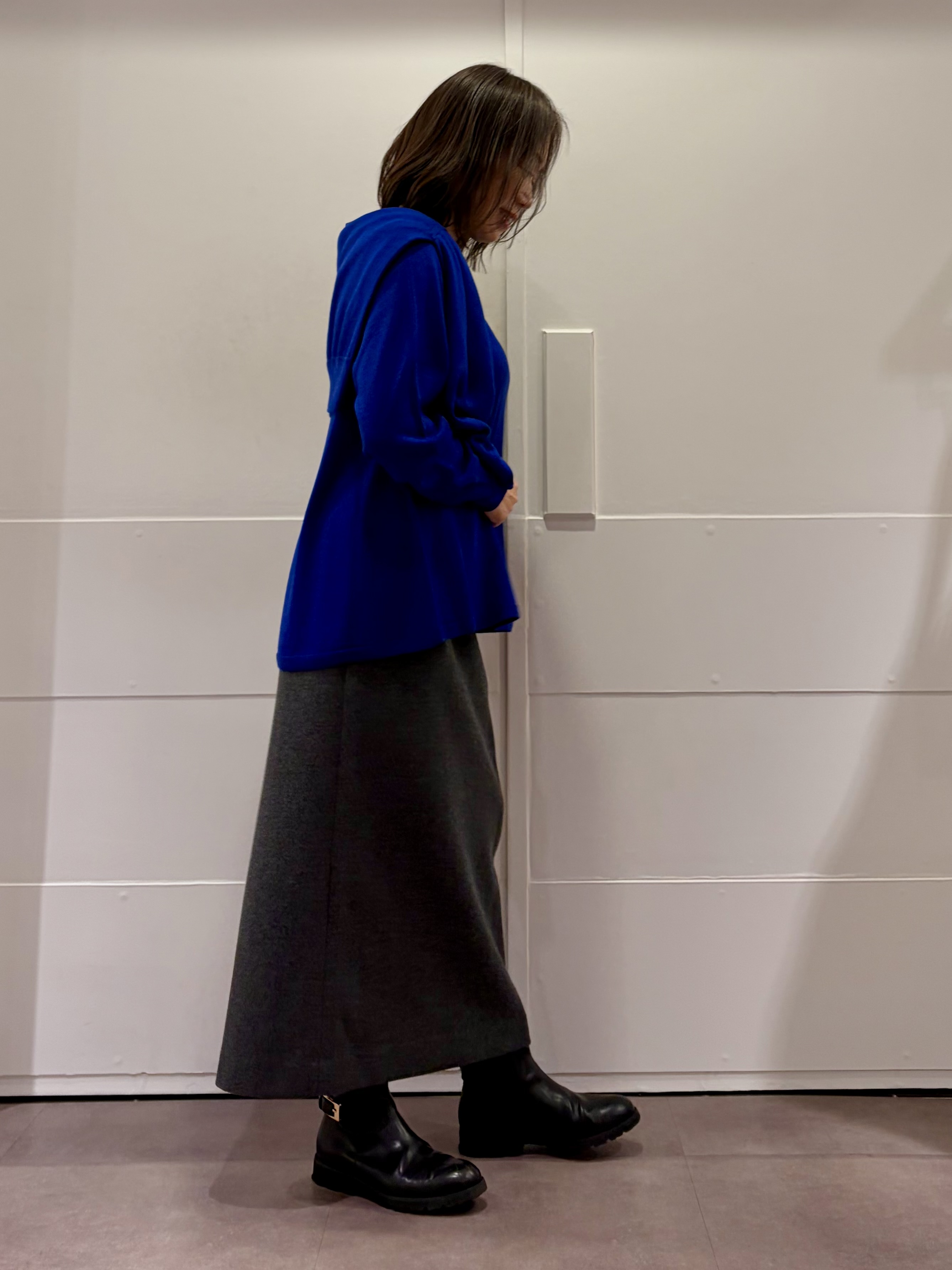 TOKOさんの「UNTITLED｜【きれいに体型カバー/8色展開】Aラインシルエットニットプルオーバー」を使ったコーディネート