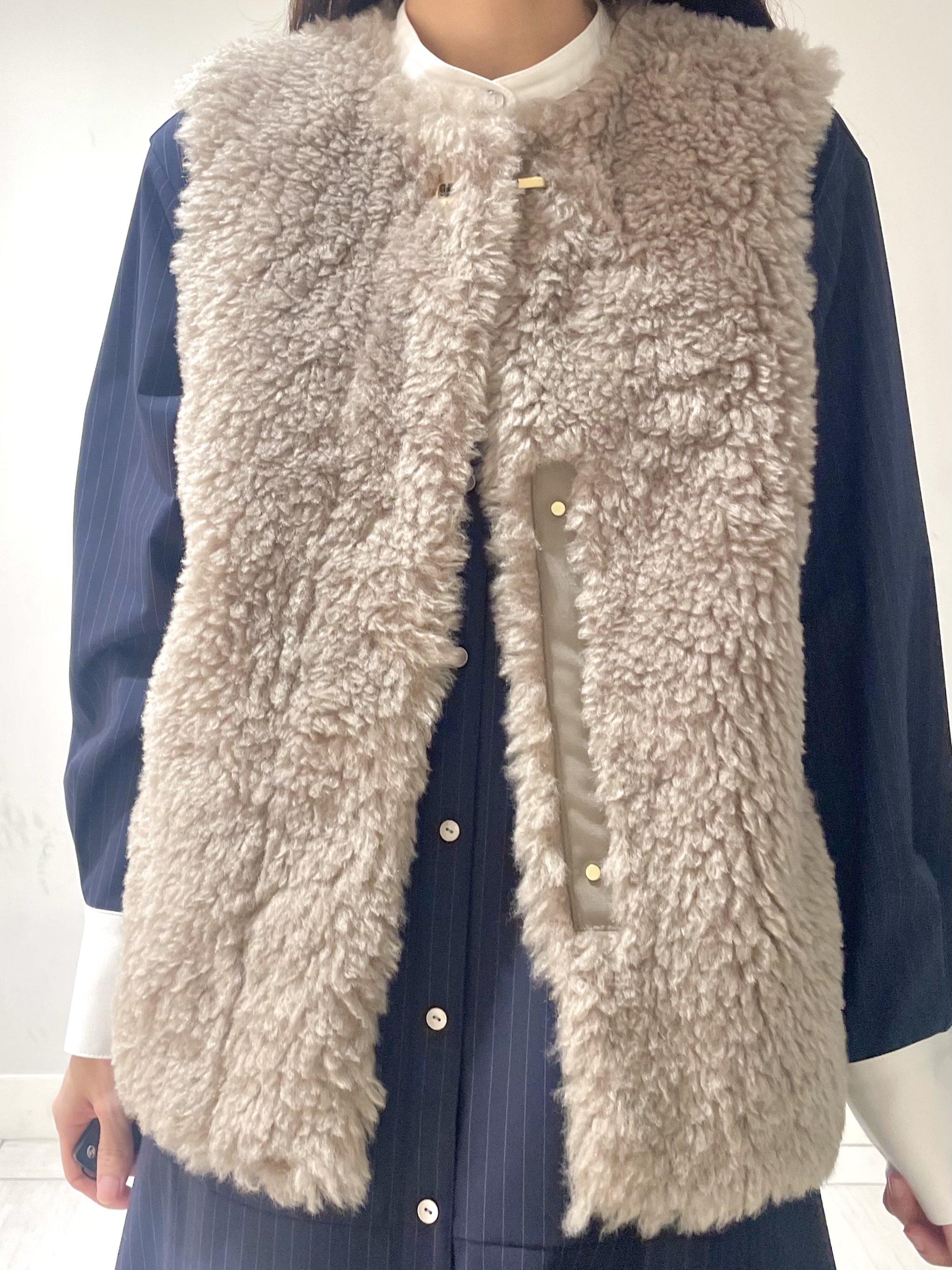 ことさんの「DRESSTERIOR｜エコファージレ」を使ったコーディネート