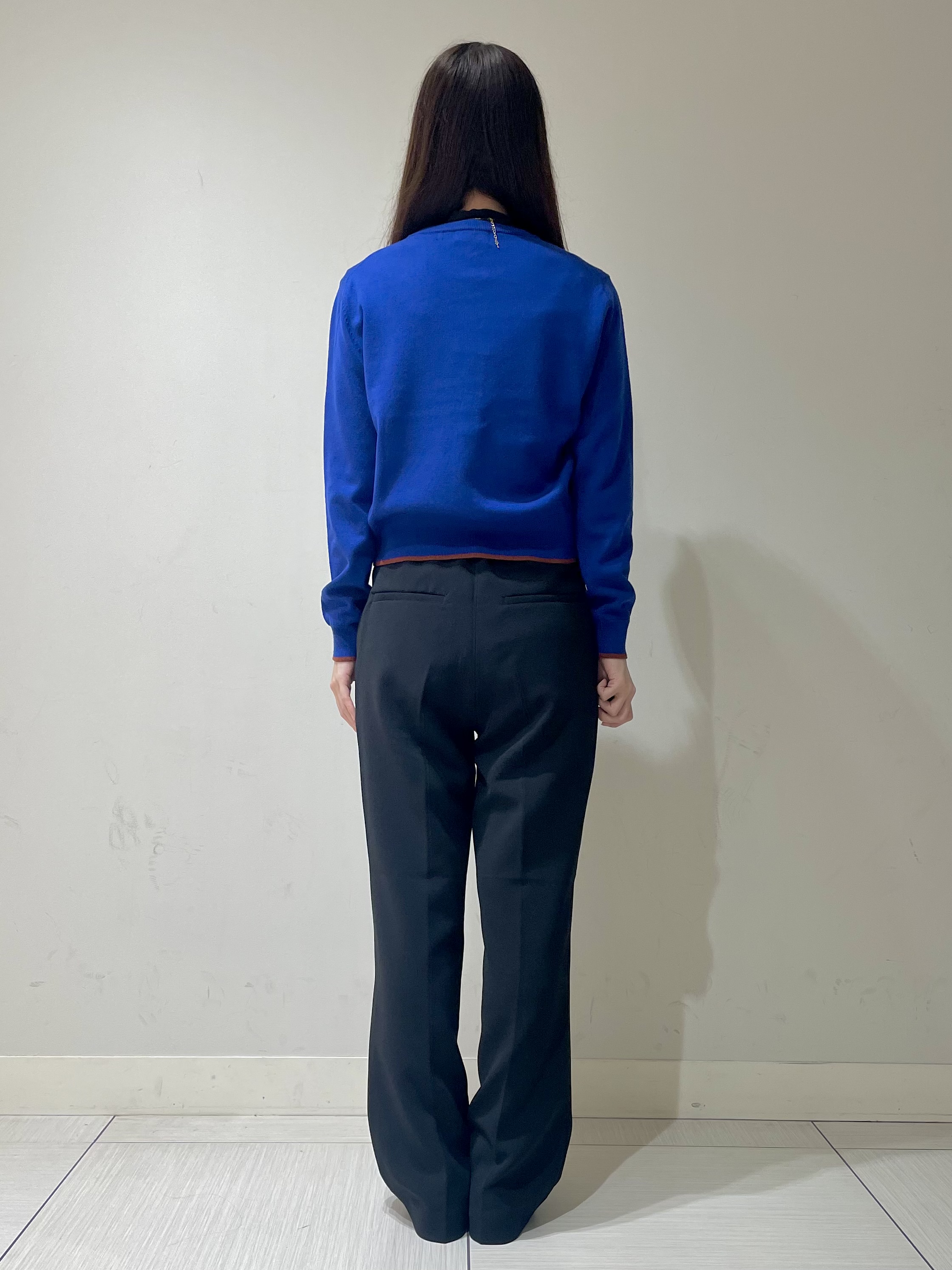 ことさんの「DRESSTERIOR｜【STORY11月号掲載】ゼニアバル―ファキャッシュウールクルーネックカーディガン」を使ったコーディネート