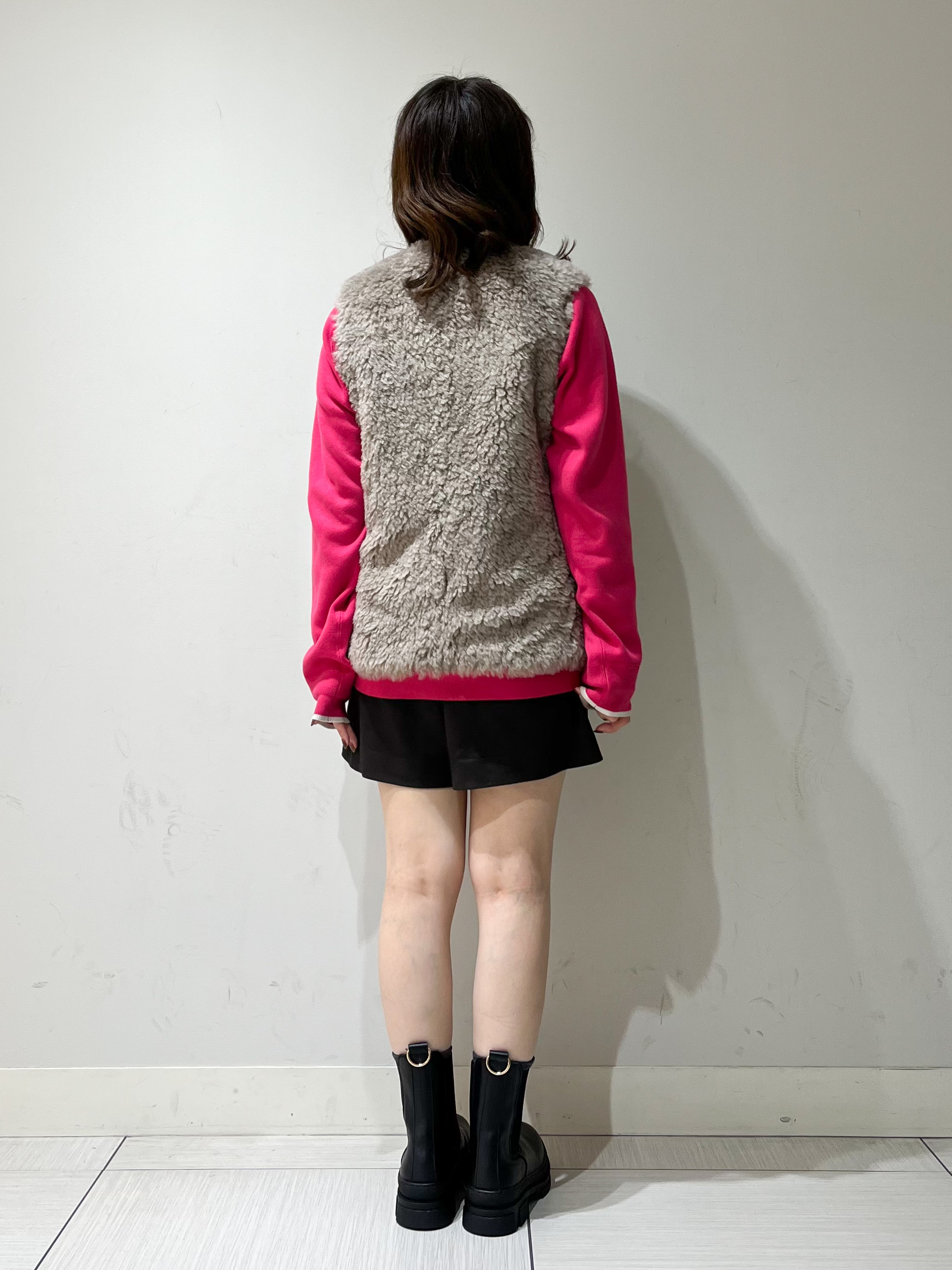 じゅんさんの「DRESSTERIOR｜エコファージレ」を使ったコーディネート
