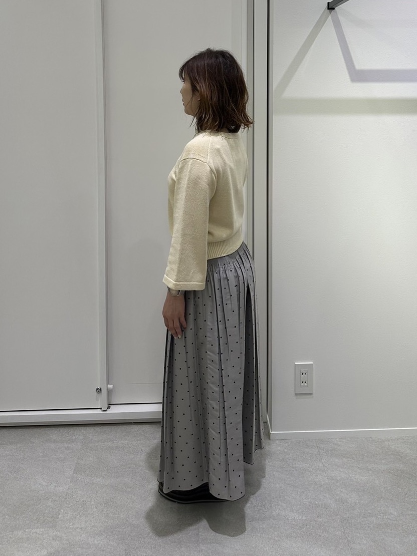 Juneさんの「UNTITLED｜【アンサンブル可/手洗い可】杢調プルオーバーニット」を使ったコーディネート