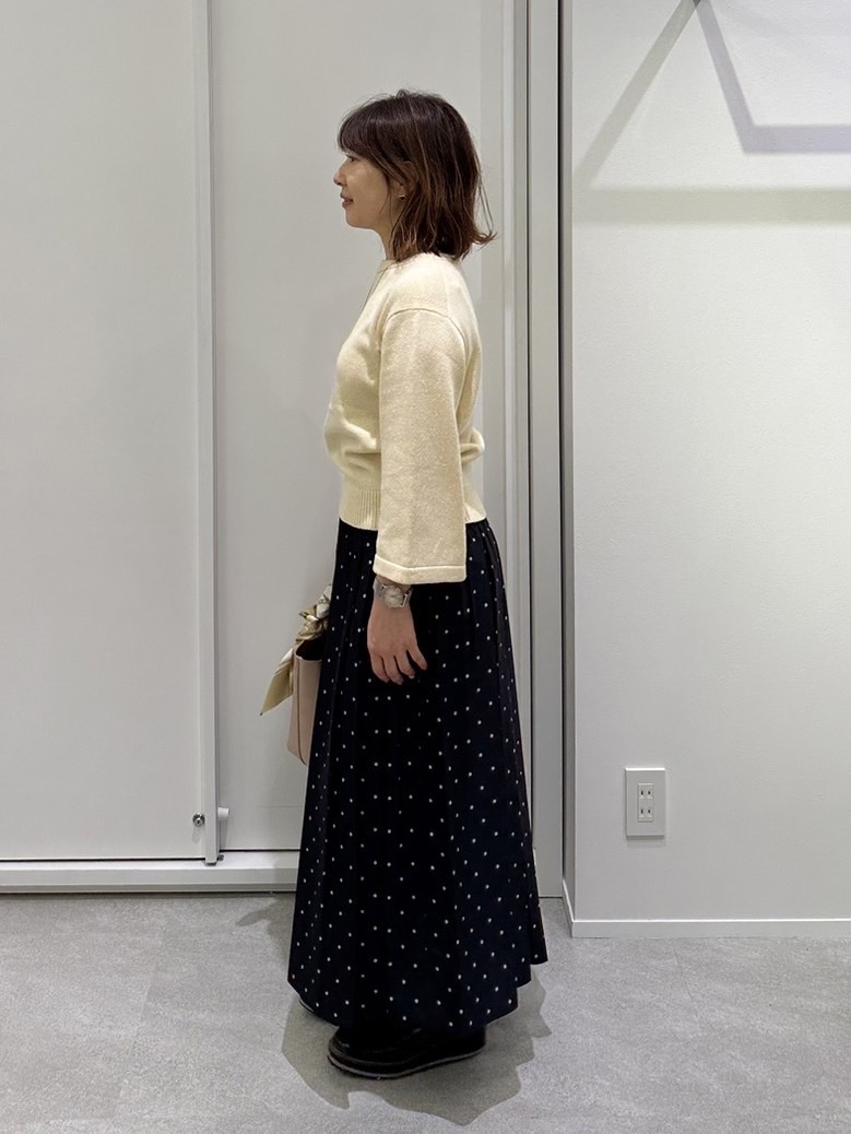 Juneさんの「UNTITLED｜【アンサンブル可/手洗い可】杢調プルオーバーニット」を使ったコーディネート