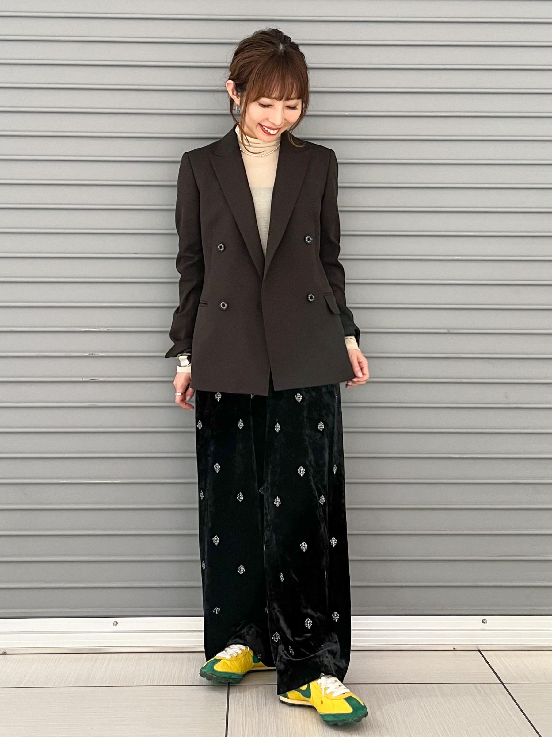 じゅんさんの「DRESSTERIOR｜【セットアップ可/温度調節】コンフォータブルジャケット」を使ったコーディネート
