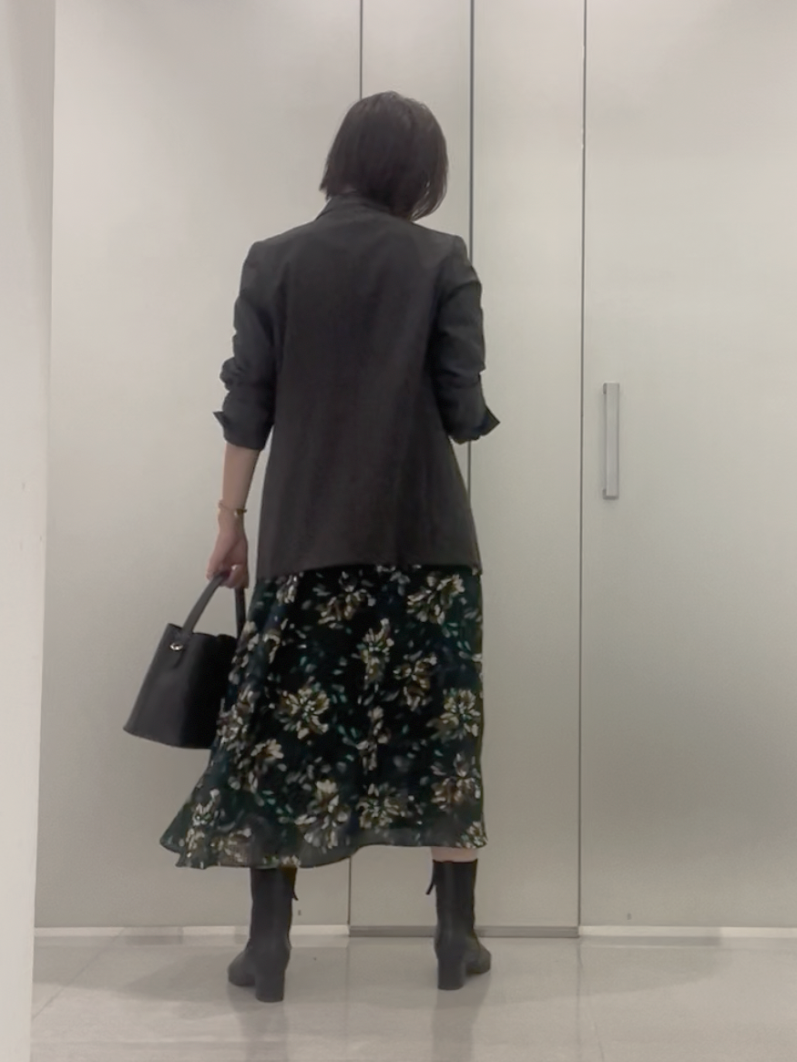 まどかさんの「UNTITLED｜【セットアップ可/秋羽織り/お仕事スーツ】ウールブレンドダブルジャケット」を使ったコーディネート