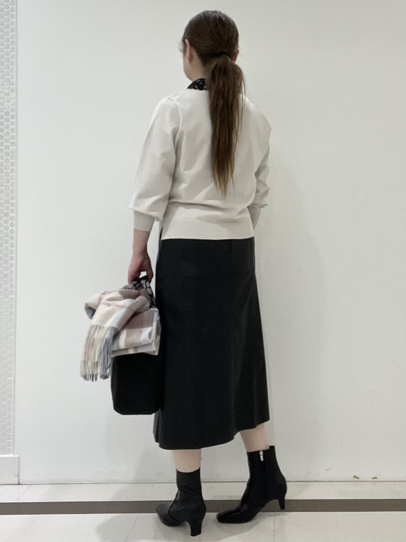 Hiroさんの「Reflect｜【付け衿】レース衿付きストレッチニット」を使ったコーディネート