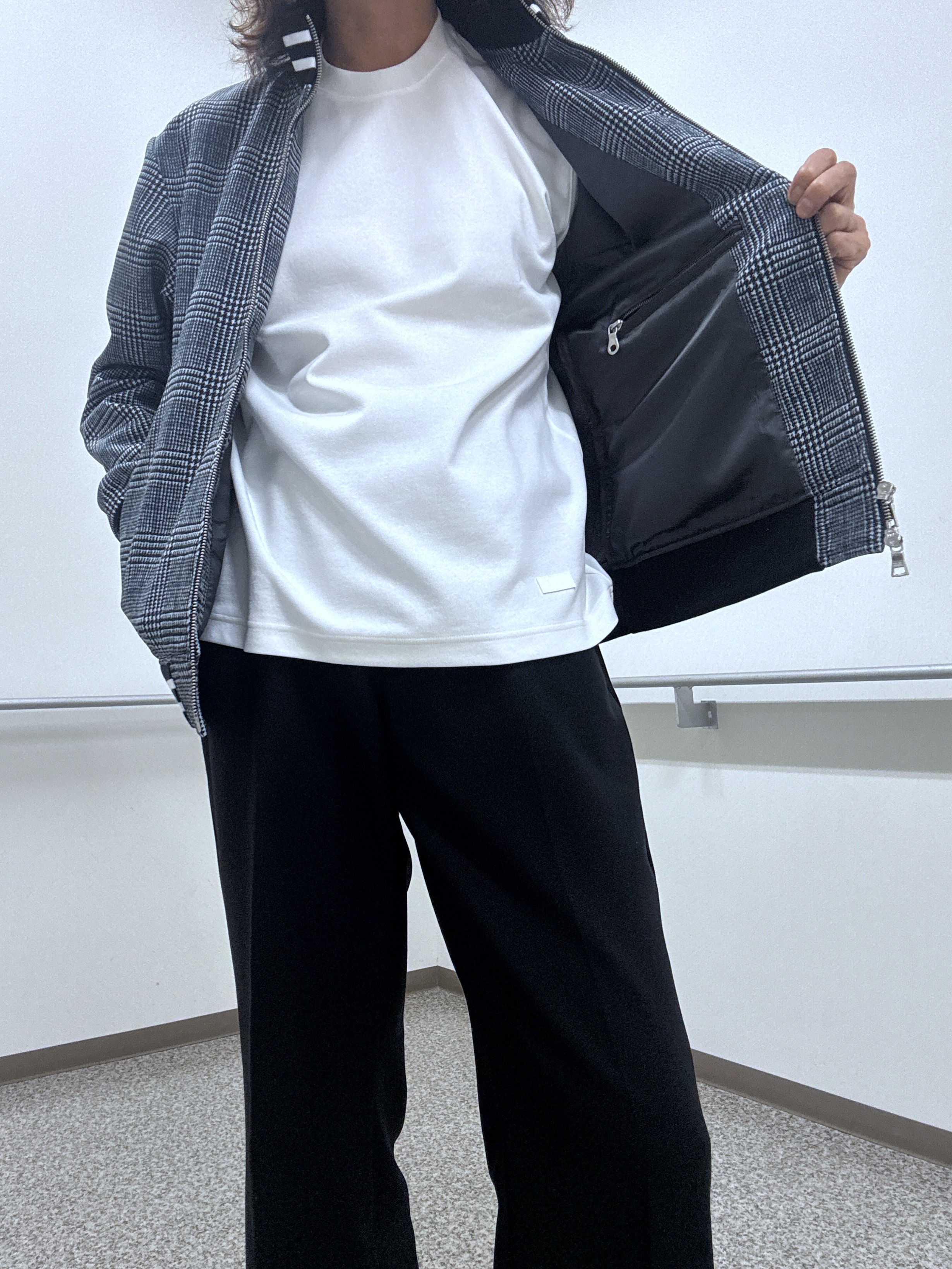 おーのさんの「TAKEO KIKUCHI｜【BOWLER HAT LABEL】ダウンファブリック トラックジャケット」を使ったコーディネート