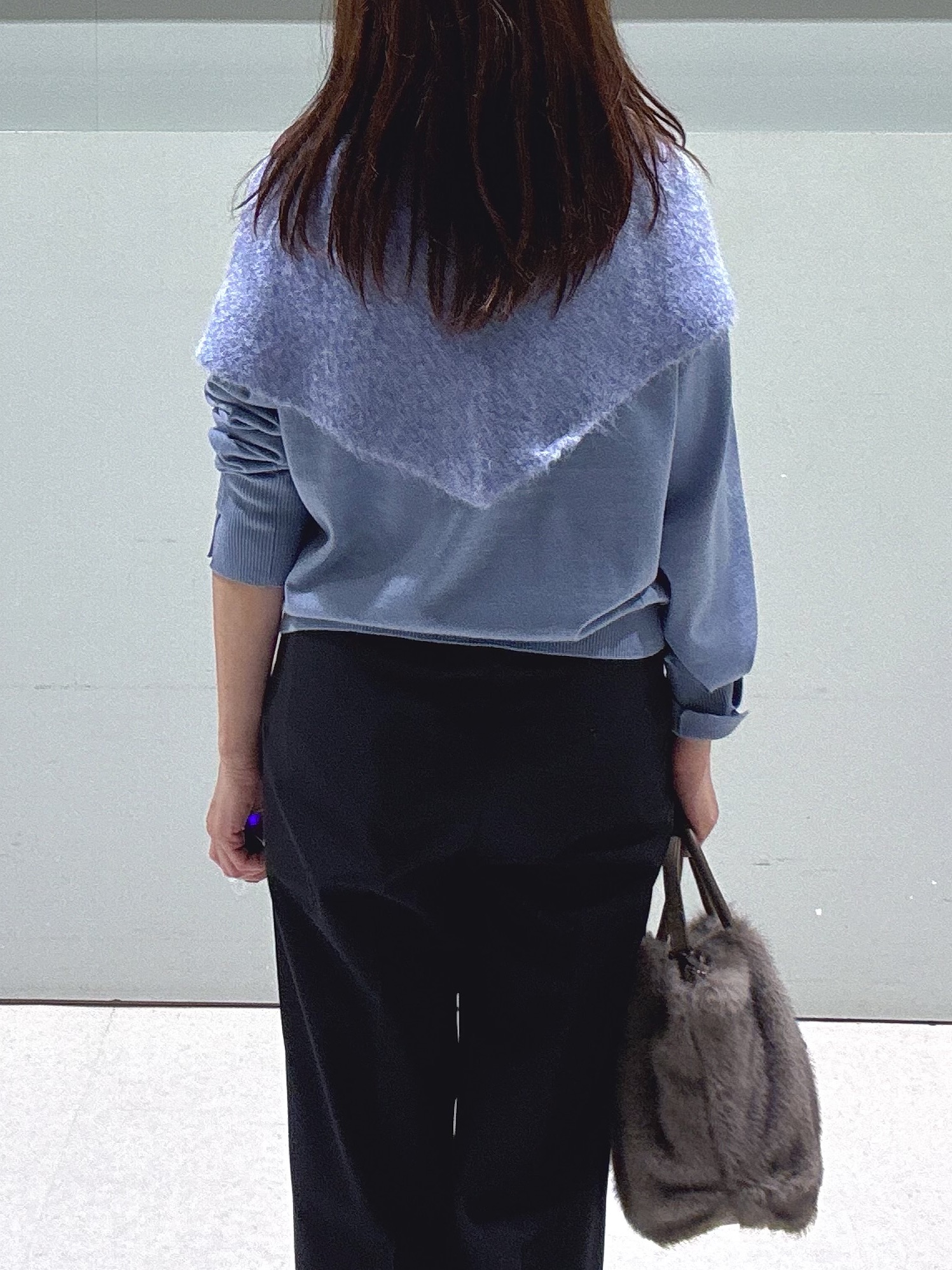 makiさんの「UNTITLED｜【アンサンブル可能/オンオフ使える】シルクウールカシミヤプルオーバー」を使ったコーディネート