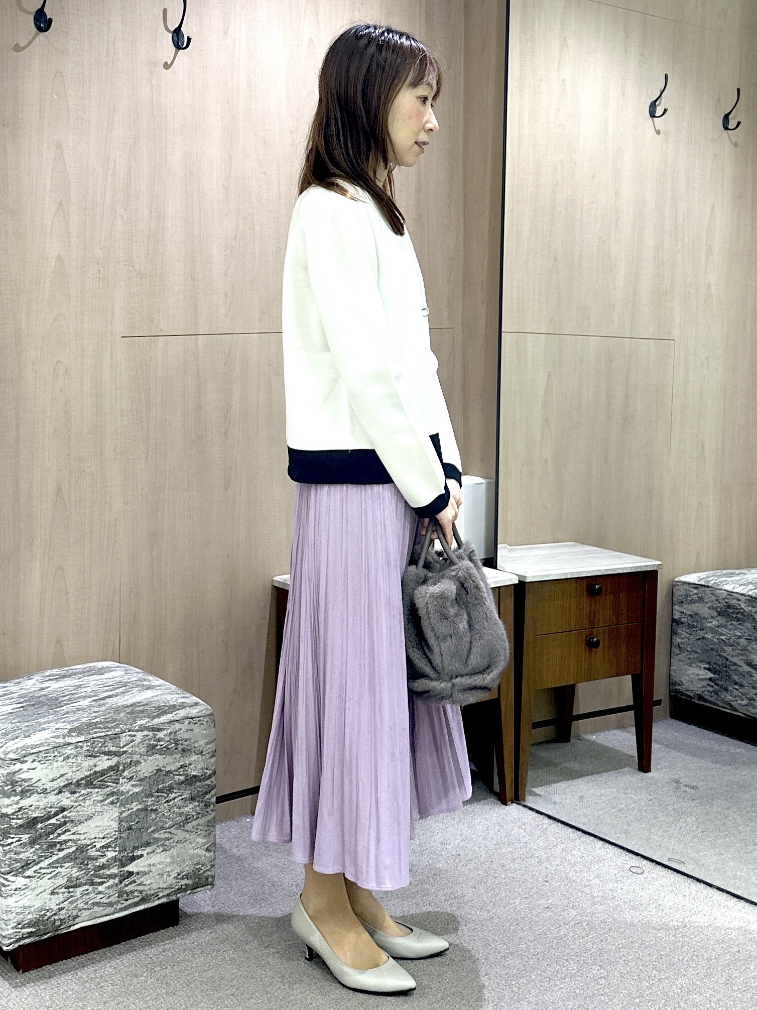 Miwaさんの「UNTITLED｜【アンサンブル可/上品映え】モールラインクルーネックニット」を使ったコーディネート