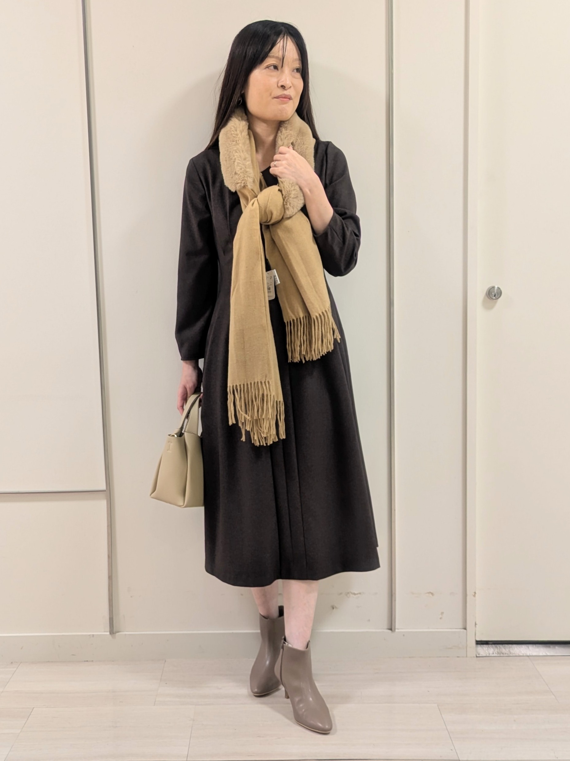 mikiさんの「COUP DE CHANCE｜【手洗い可】ウエストタックワンピース」を使ったコーディネート