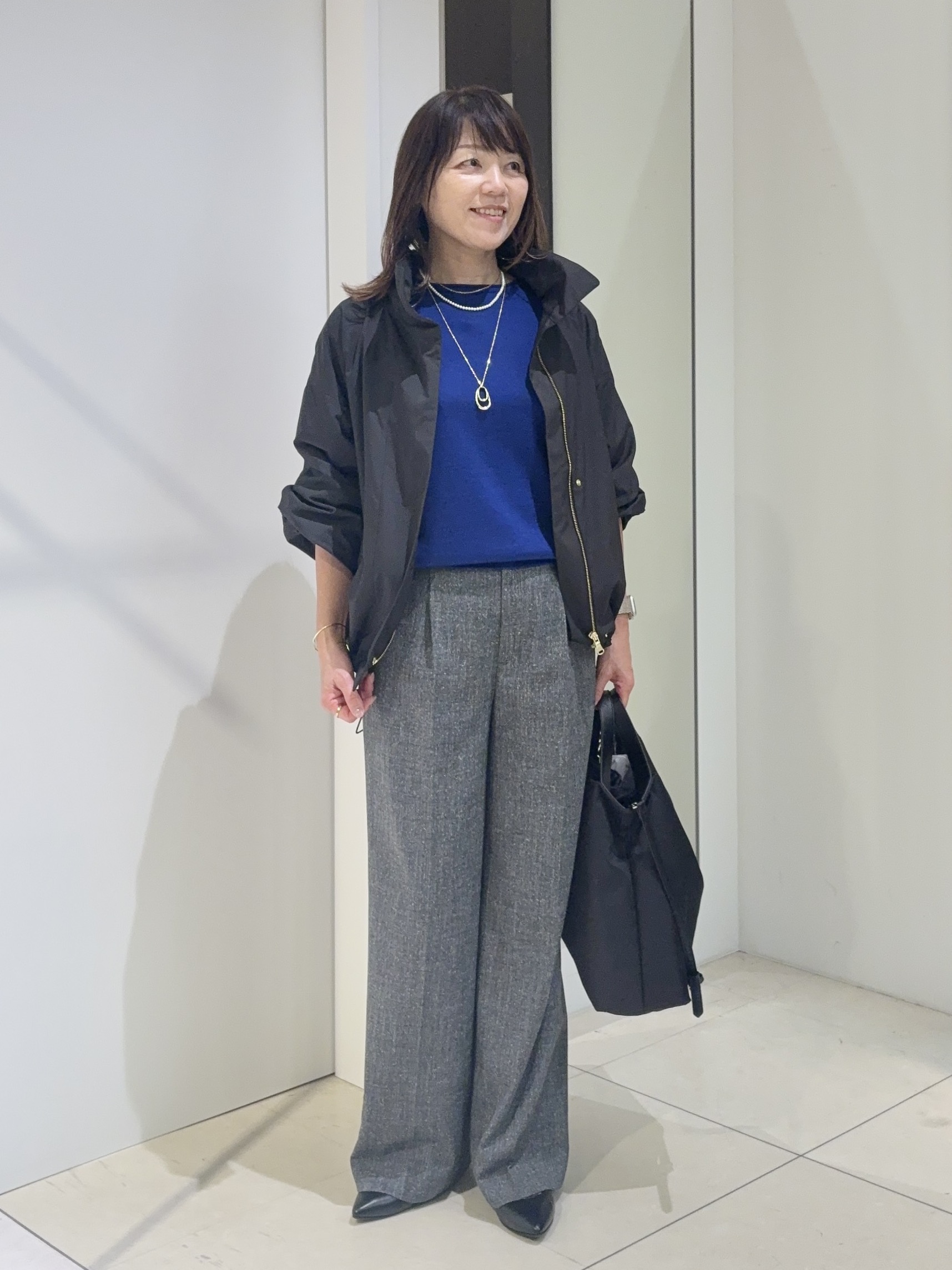 tomoさんの「UNTITLED｜【店頭人気！/8色展開】ボリュームスリーブニットプルオーバー」を使ったコーディネート