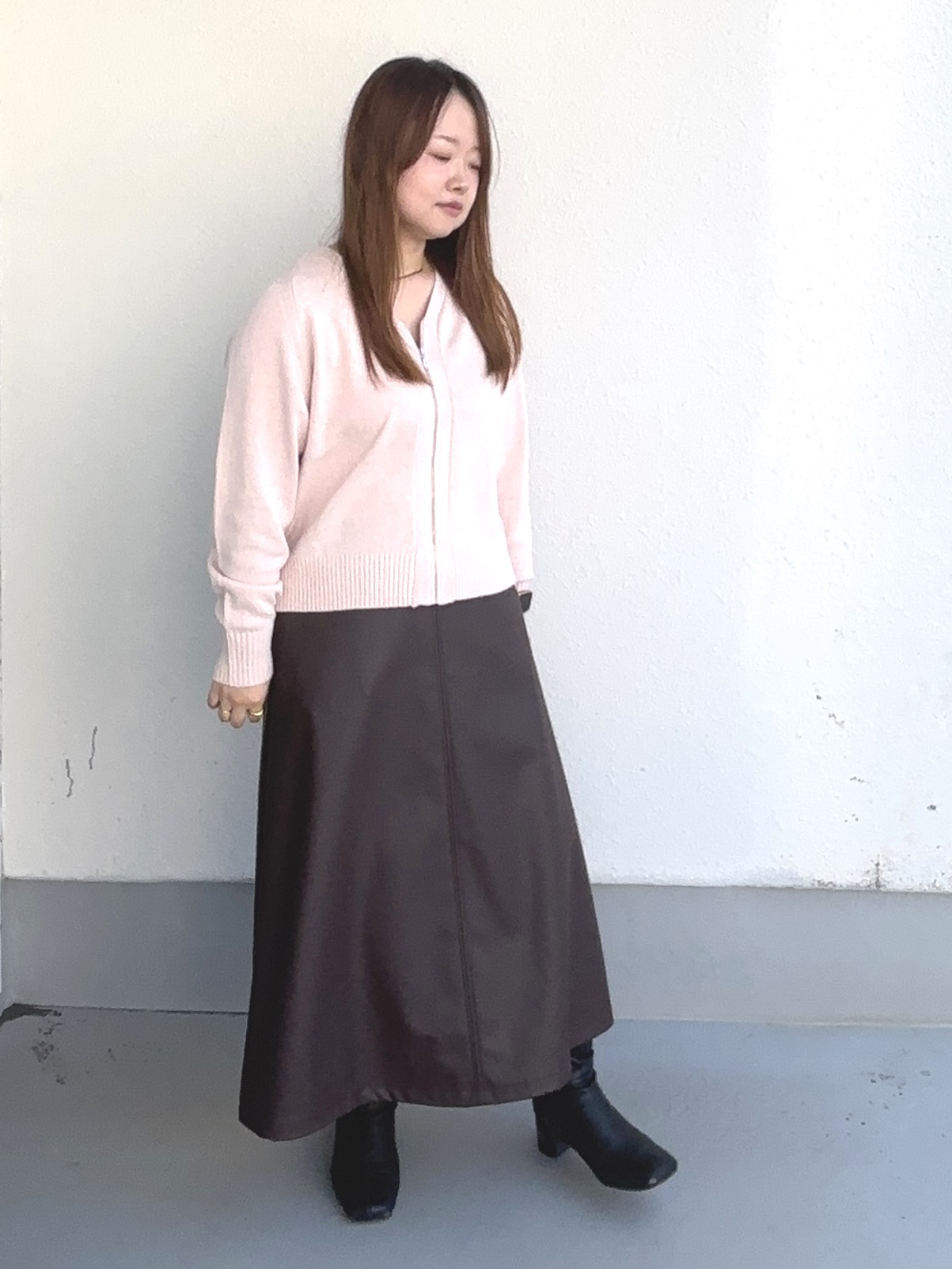 タマさんの「UNTITLED｜【店頭人気！】杢調ジップカーディガン」を使ったコーディネート