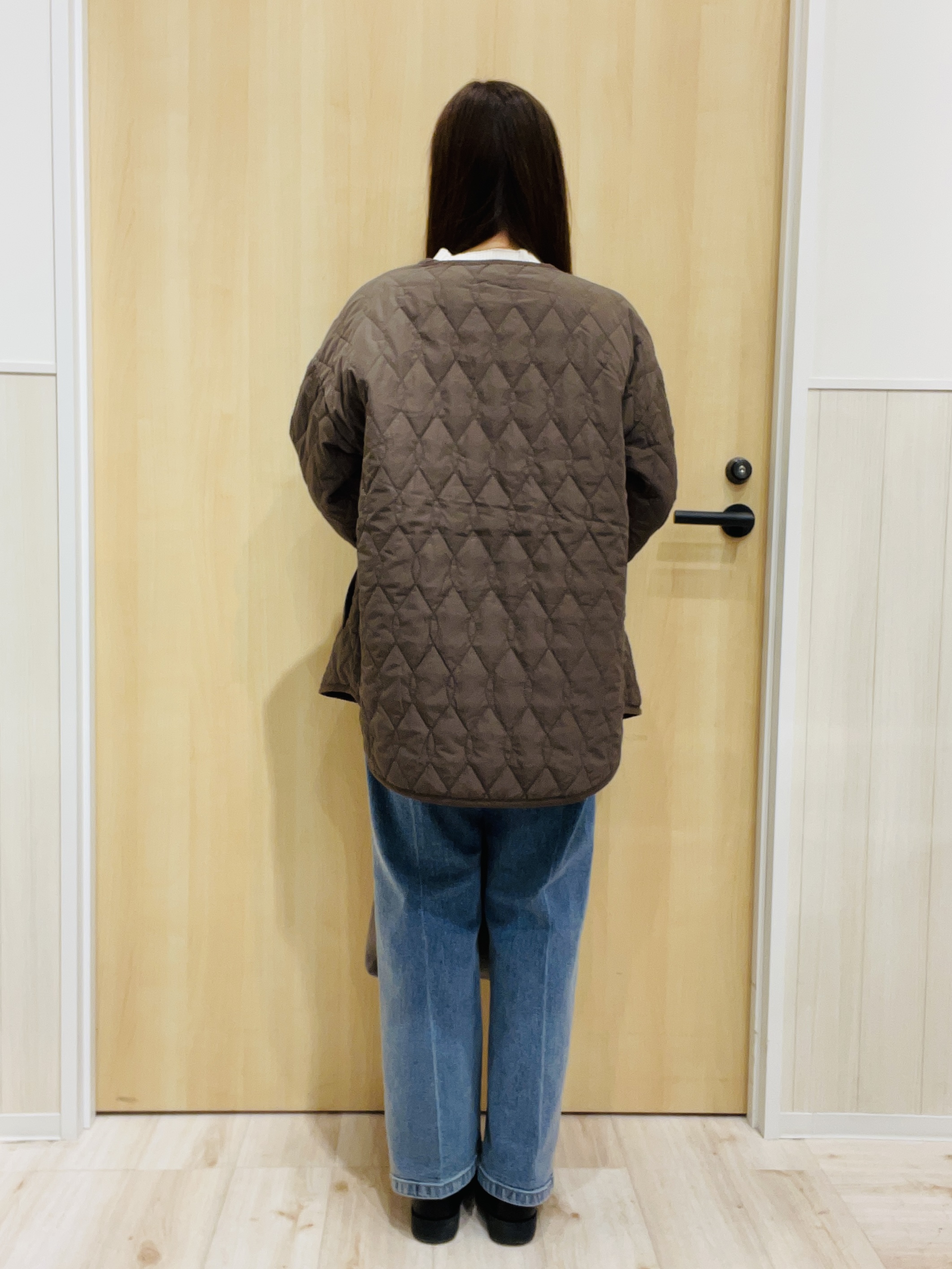 minamiさんの「SHOO･LA･RUE｜【撥水/S-LL/洗濯機可】ウエスト絞れる キルト中綿ジャケット」を使ったコーディネート