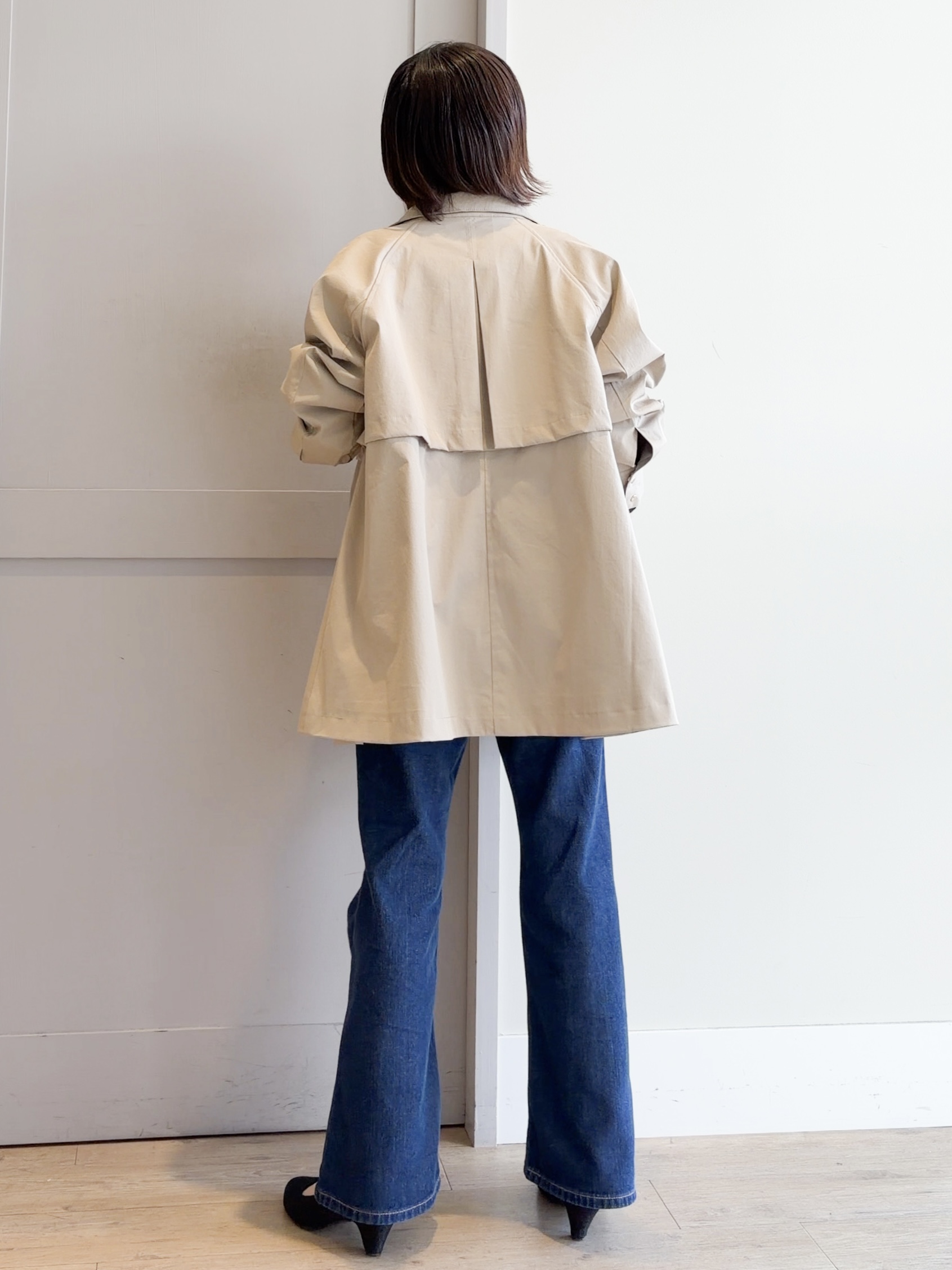 yamakoさんの「grove｜【撥水／シルエット2WAY】ゆったり着られて体型カバー◎ スタンドネック テントラインコート」を使ったコーディネート