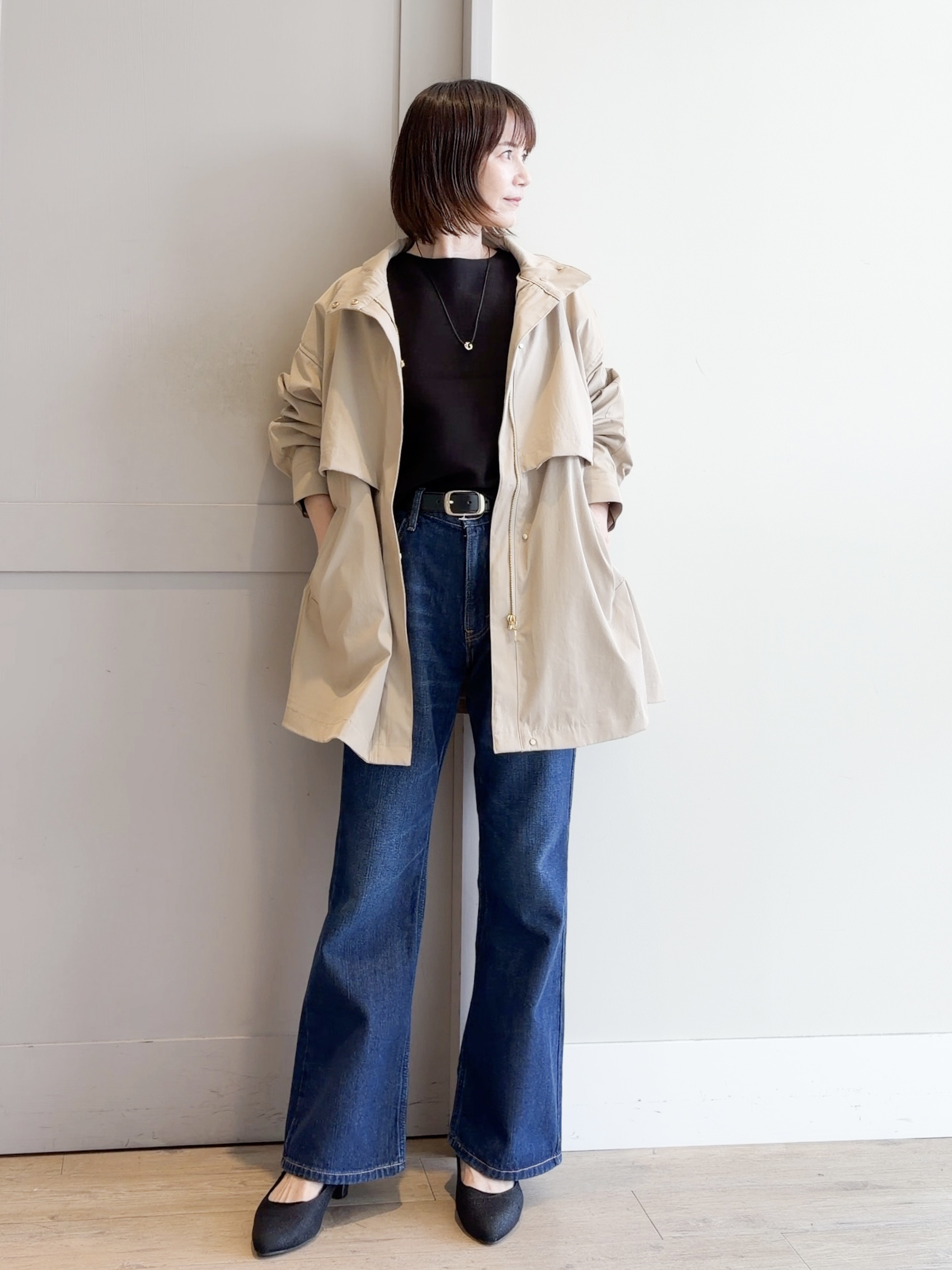 yamakoさんの「grove｜【撥水／シルエット2WAY】ゆったり着られて体型カバー◎ スタンドネック テントラインコート」を使ったコーディネート