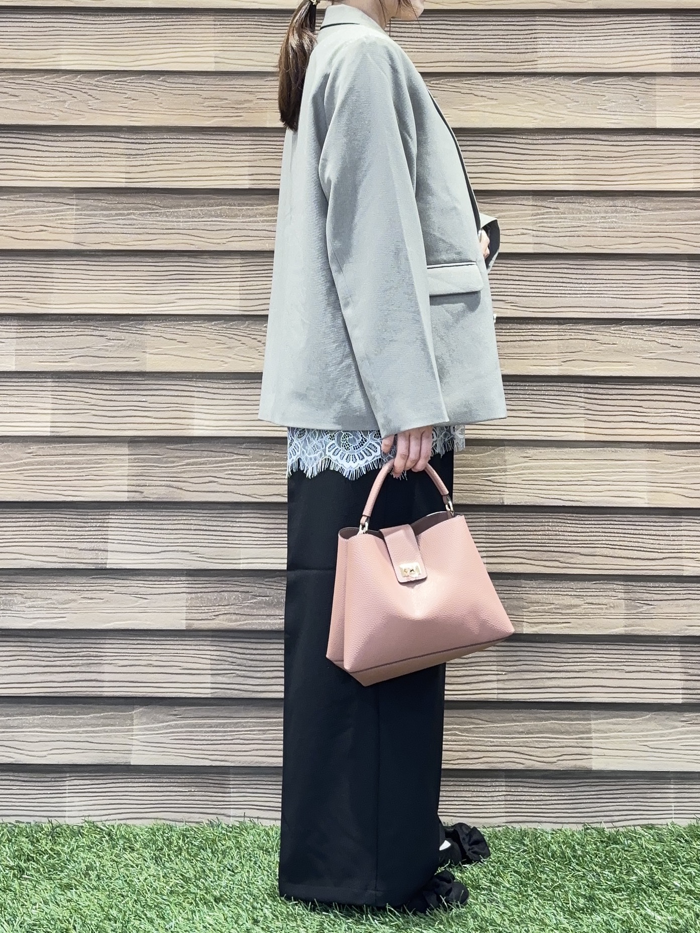 himiさんの「SHOO･LA･RUE｜【セットアップ可/洗濯後しわになりにくい】ウールフィール ダブルジャケット」を使ったコーディネート