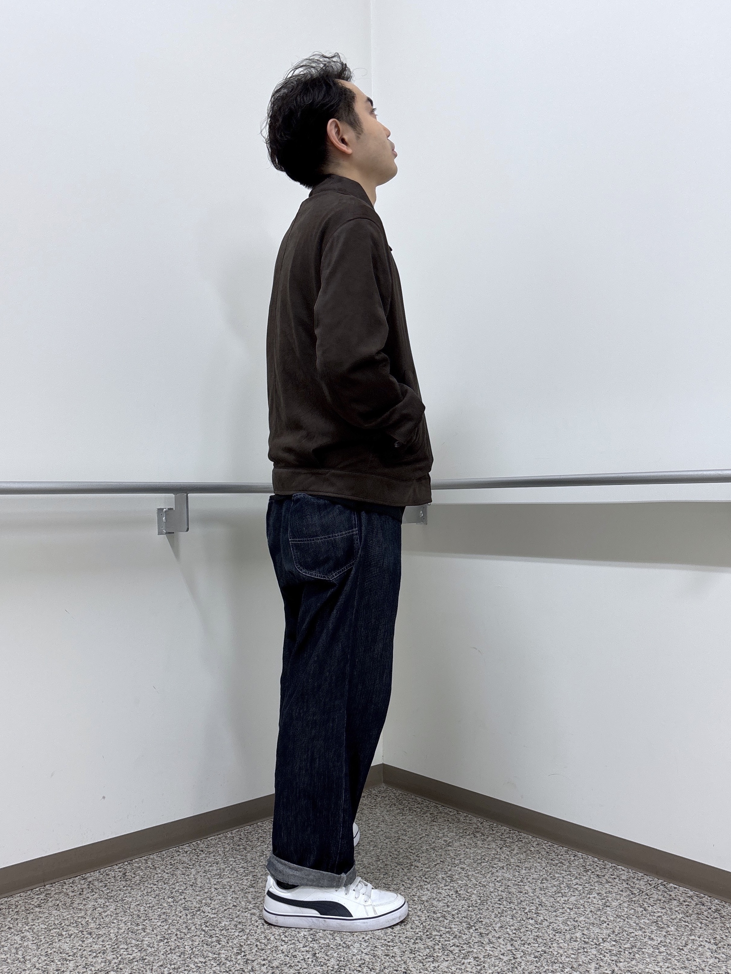 KEIさんの「TAKEO KIKUCHI｜デニム＆スウェード調 ジップブルゾン」を使ったコーディネート