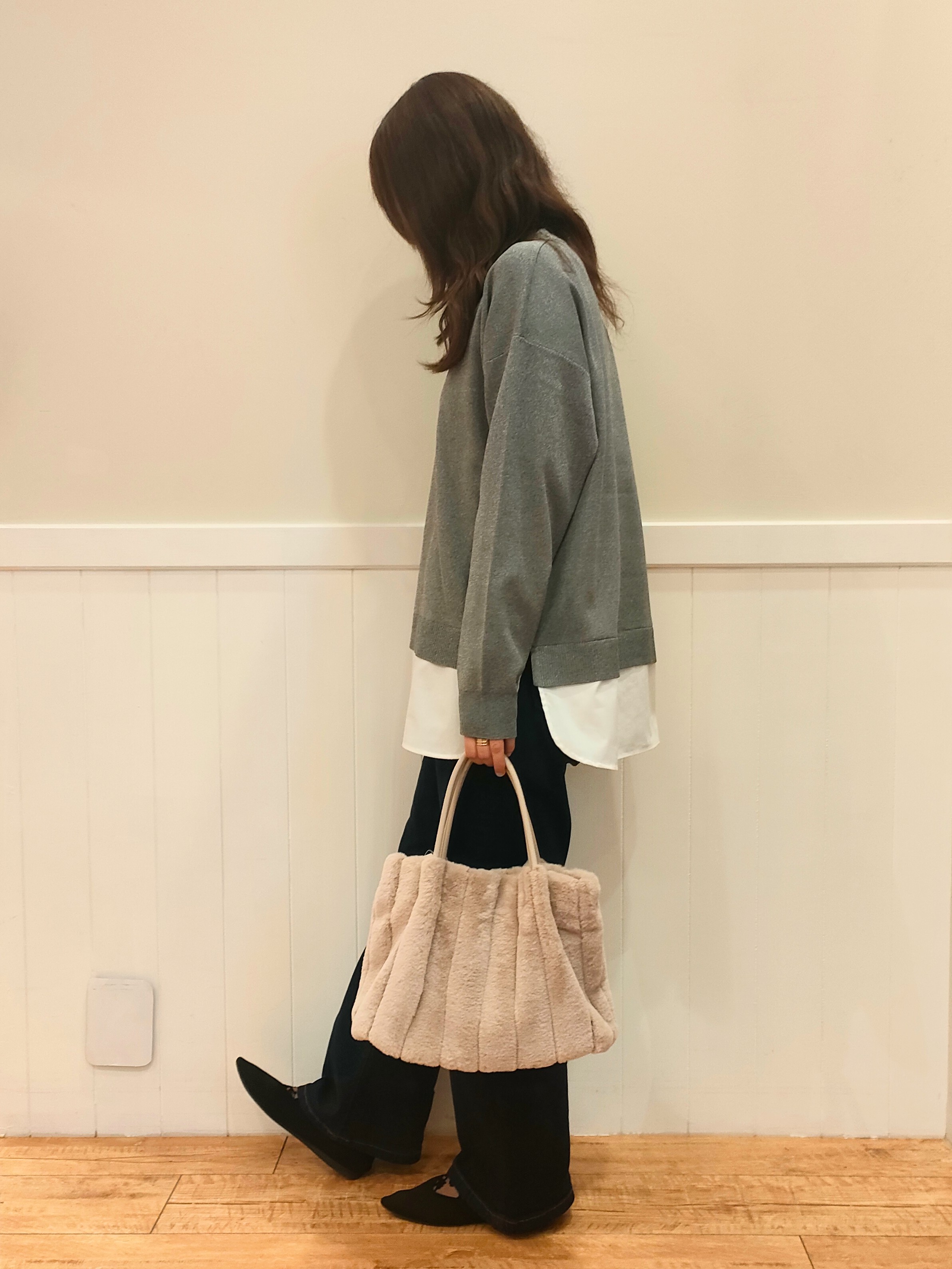 NMさんの「SHOO･LA･RUE｜【S-LL】着るだけできまる シャツレイヤード風 スポンディッシュニット」を使ったコーディネート