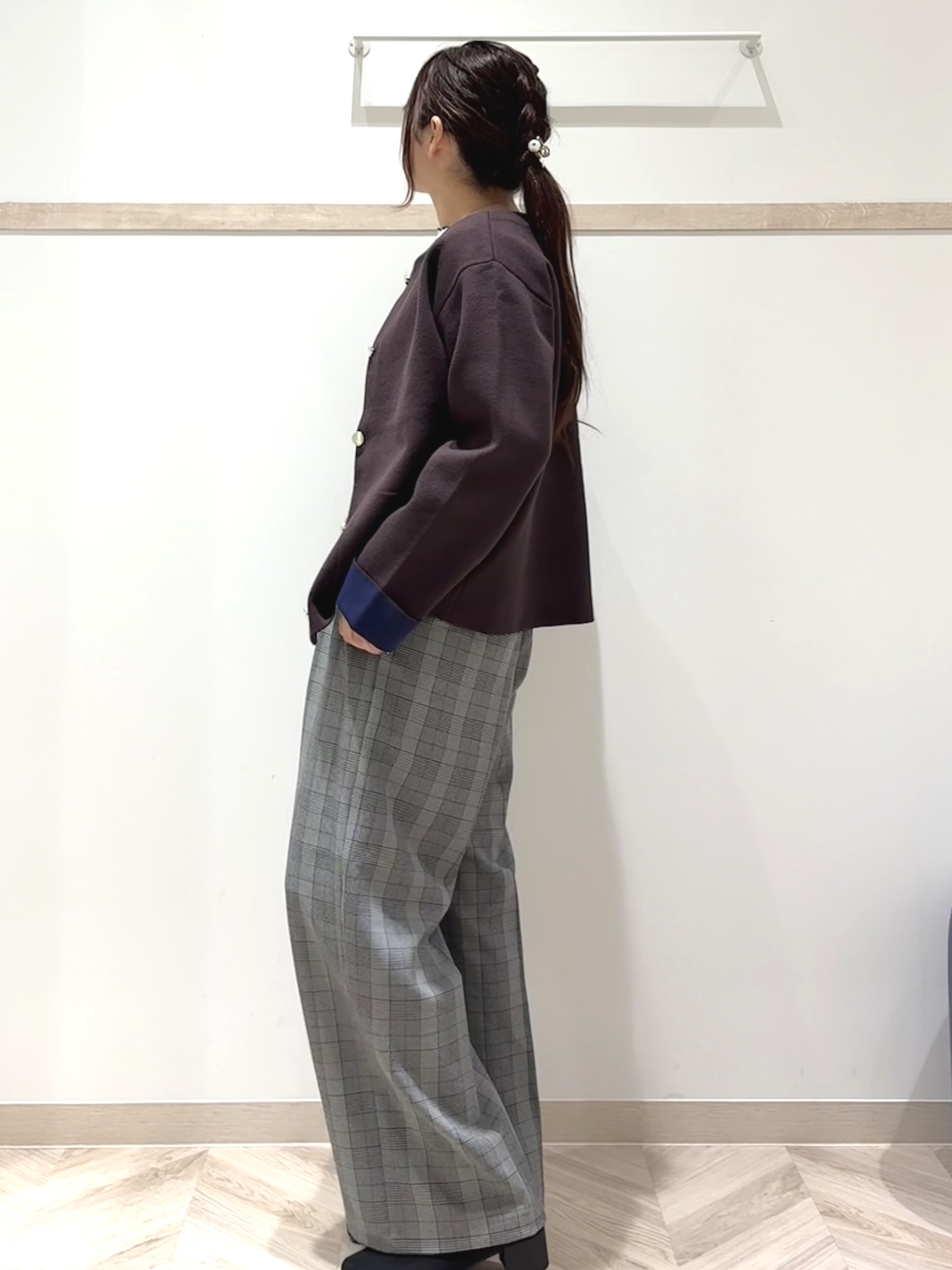 nanaさんの「SHOO･LA･RUE｜【洗濯機可】配色メロウで華やかに アソート楊柳トップス」を使ったコーディネート