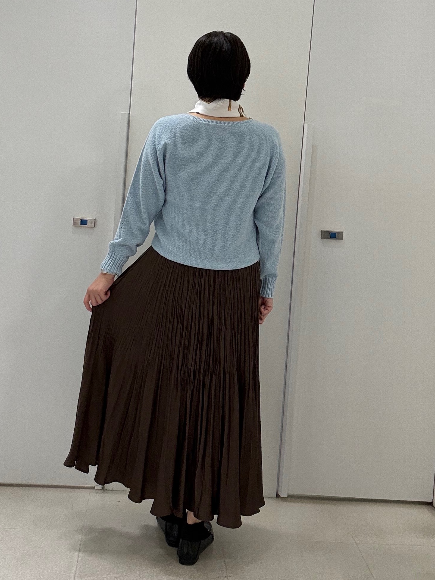 hIさんの「COUP DE CHANCE｜【手洗い可／日本製】ブークレドルマンニット」を使ったコーディネート