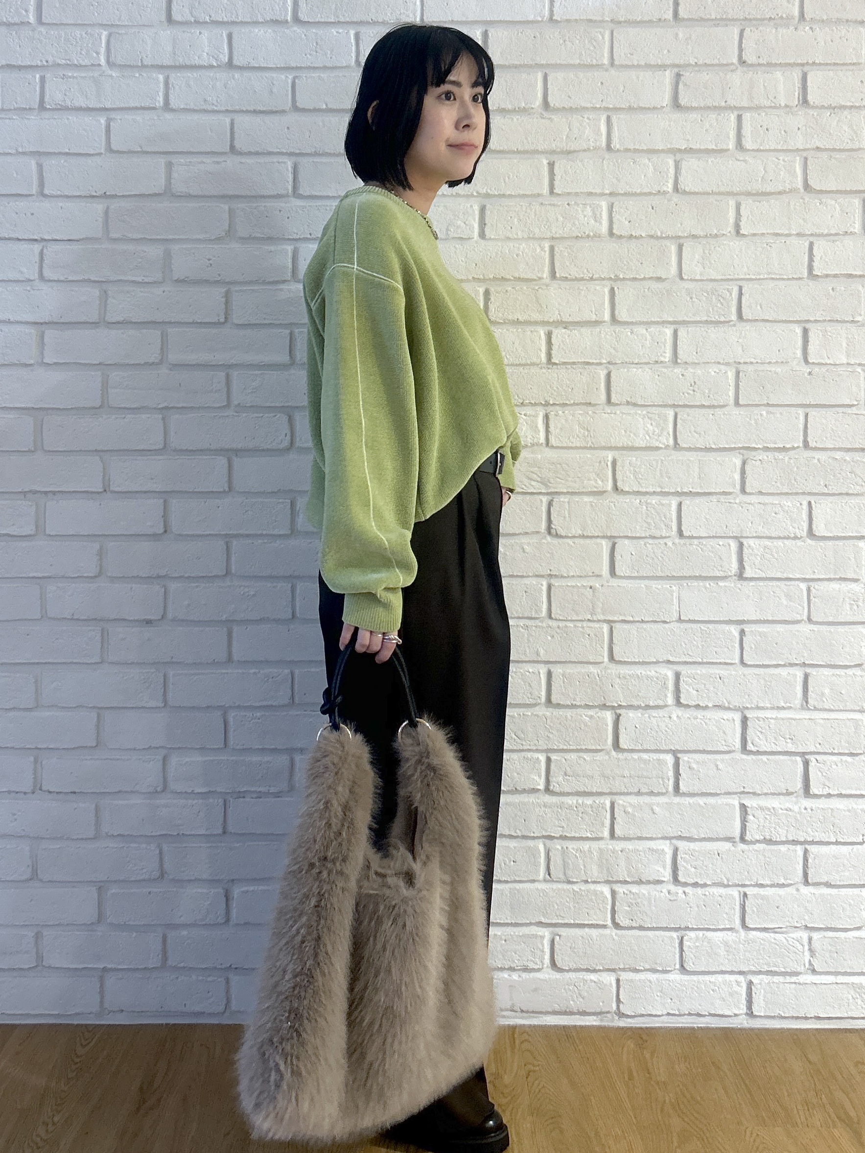 Hirokaさんの「Dessin｜2WAYシャギーフェイクファーバッグ」を使ったコーディネート