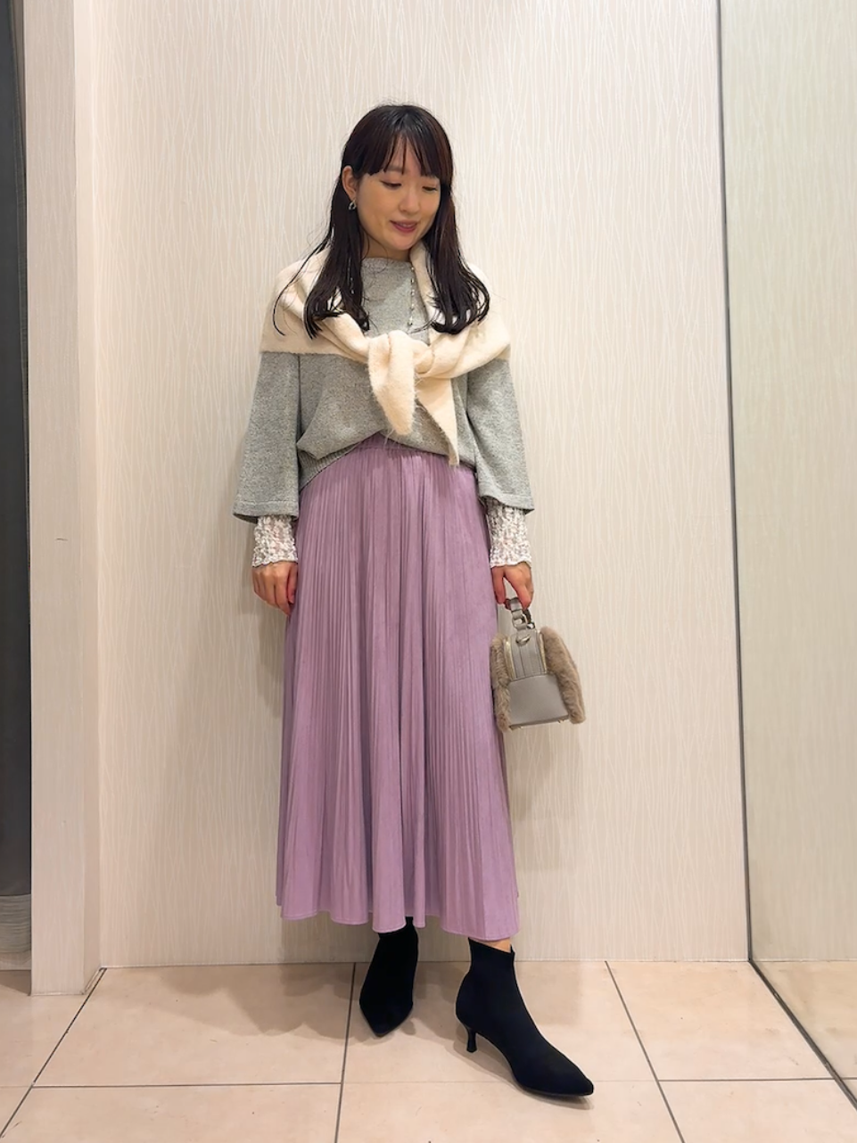 SAHOさんの「UNTITLED｜【アンサンブル可/手洗い可】杢調プルオーバーニット」を使ったコーディネート