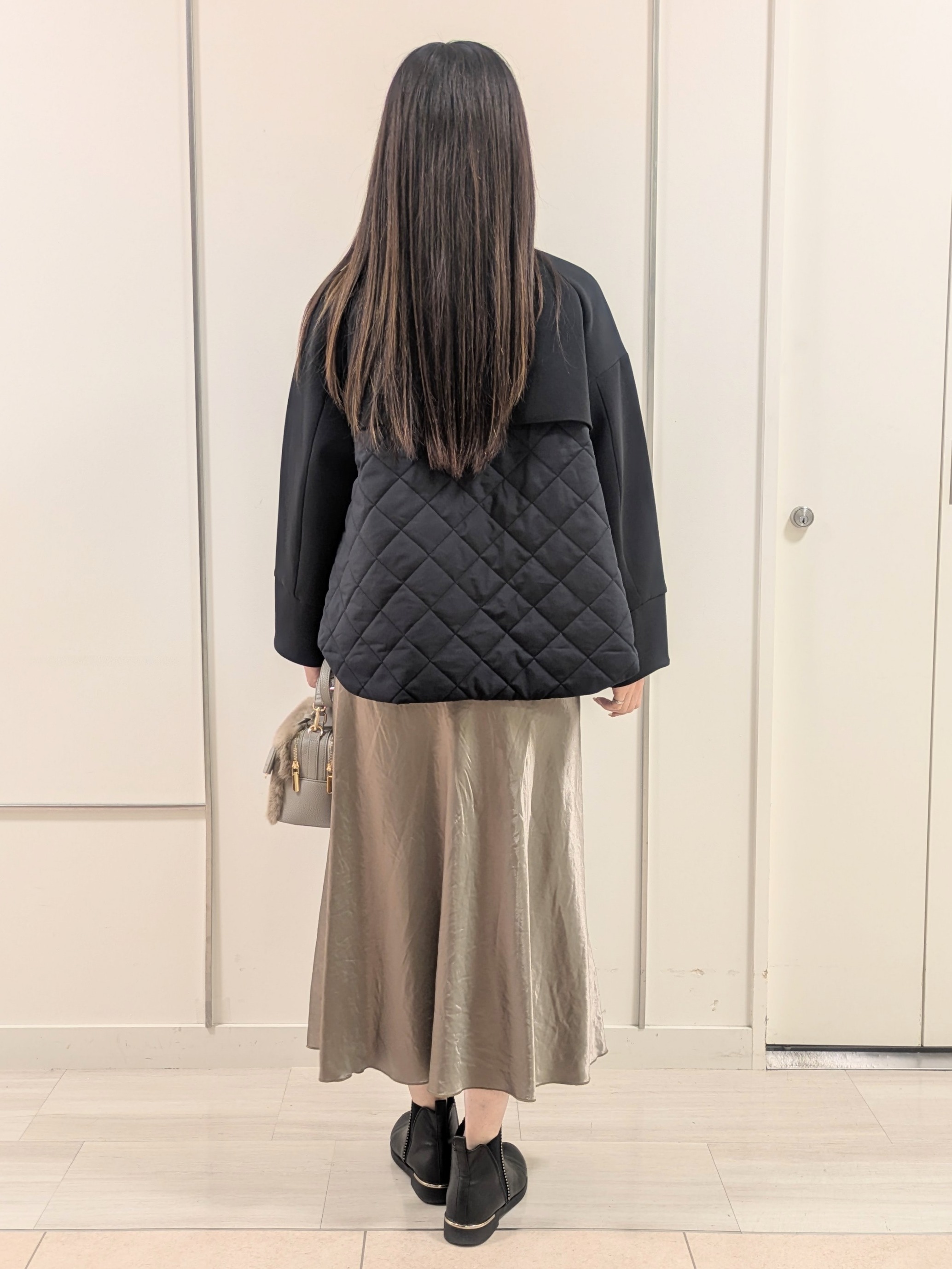 mikiさんの「COUP DE CHANCE｜【手洗い可／日本製】ドルマンニット」を使ったコーディネート