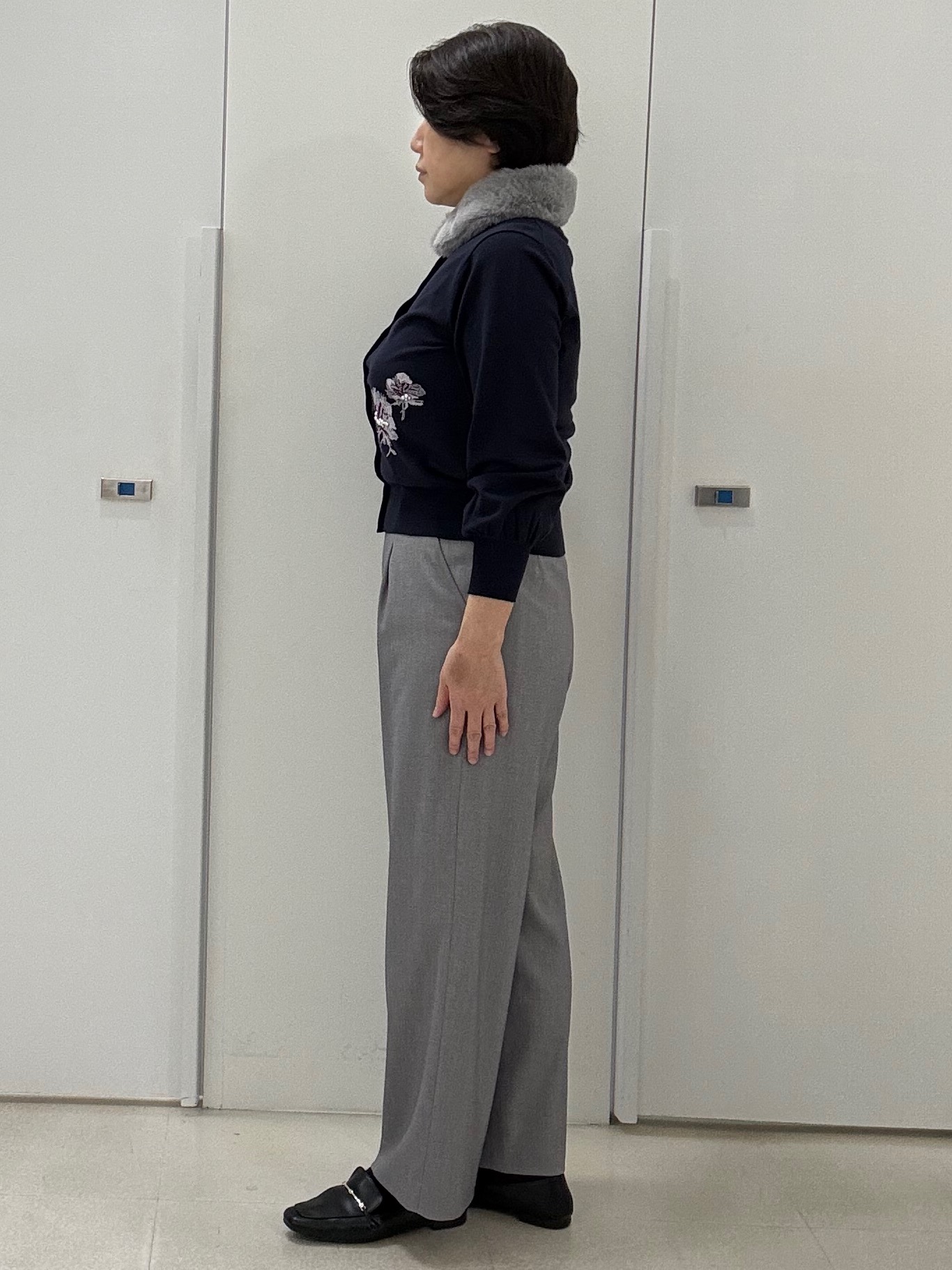 hIさんの「COUP DE CHANCE｜【SS～Lサイズ展開/手刺繍】クラフトカーディガン」を使ったコーディネート
