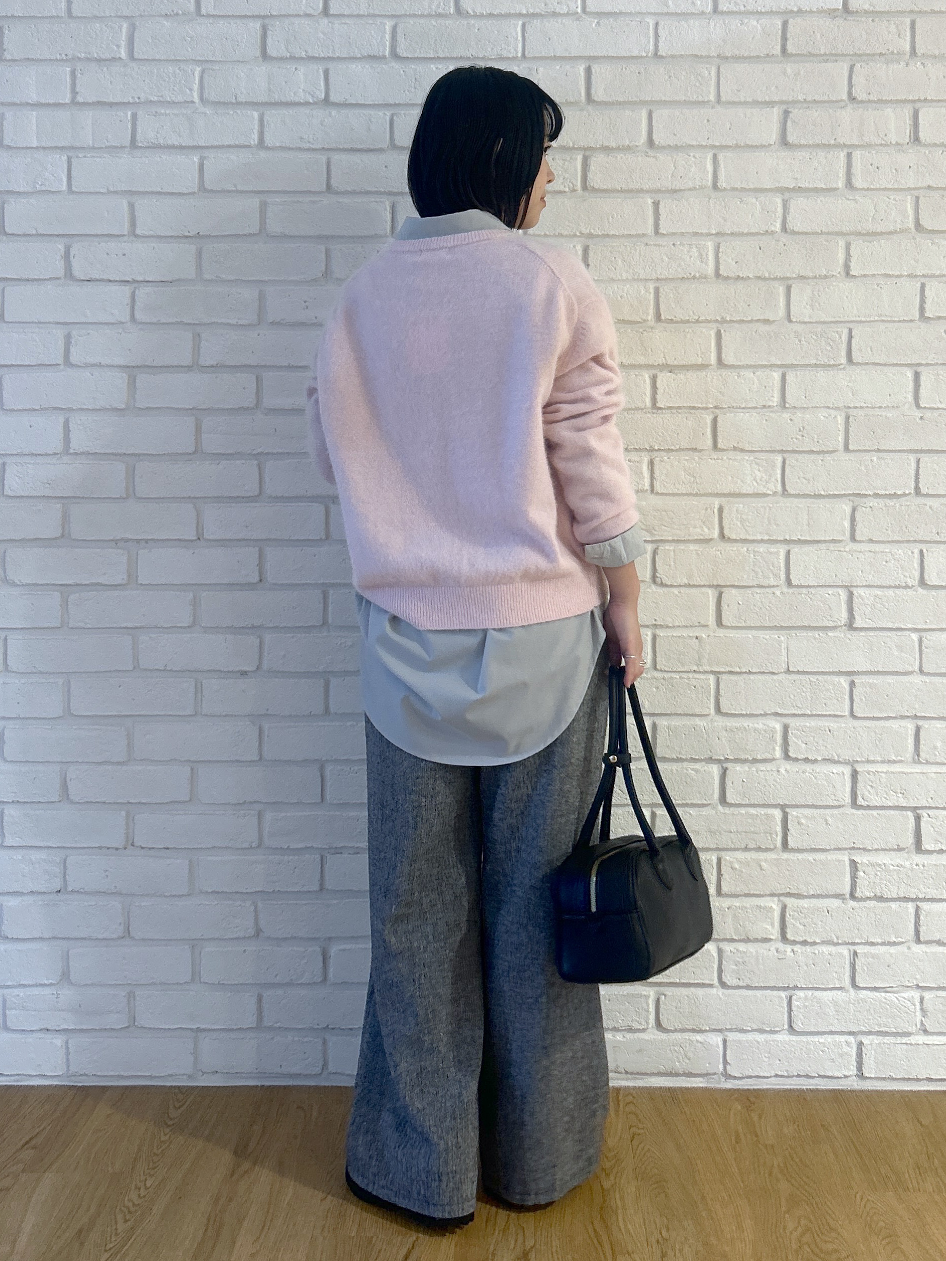 Hirokaさんの「Dessin｜【洗える/オンオフ着られる】袖裏ワンポイント刺繍 オーバーシャツ」を使ったコーディネート